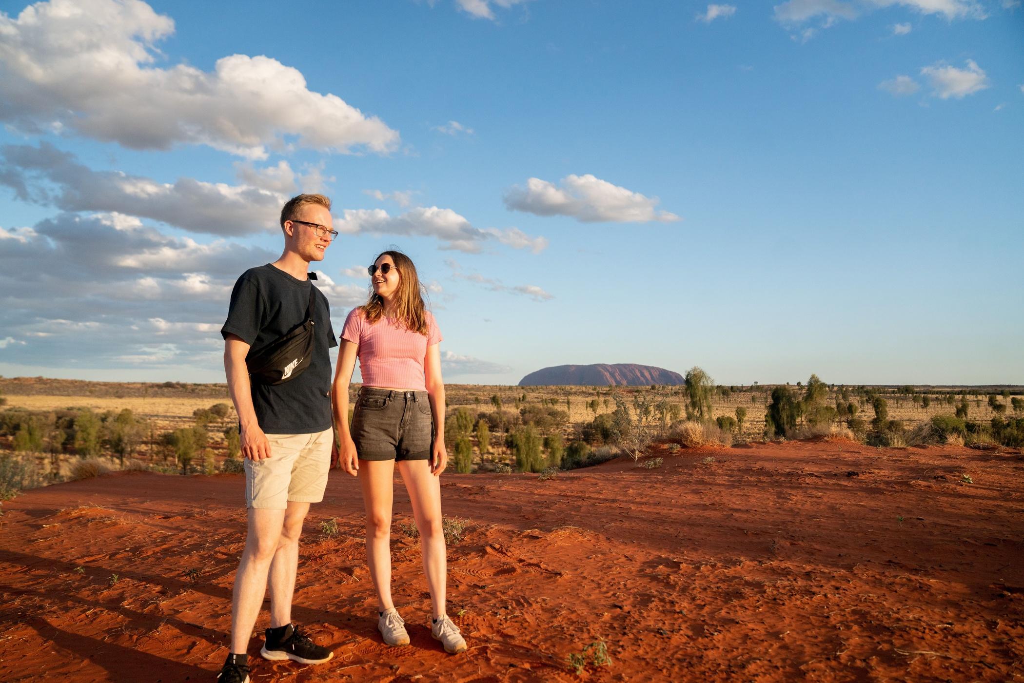 Red Centre 4-Day Uluru, Kata Tjuta & Kings Canyon Adventure