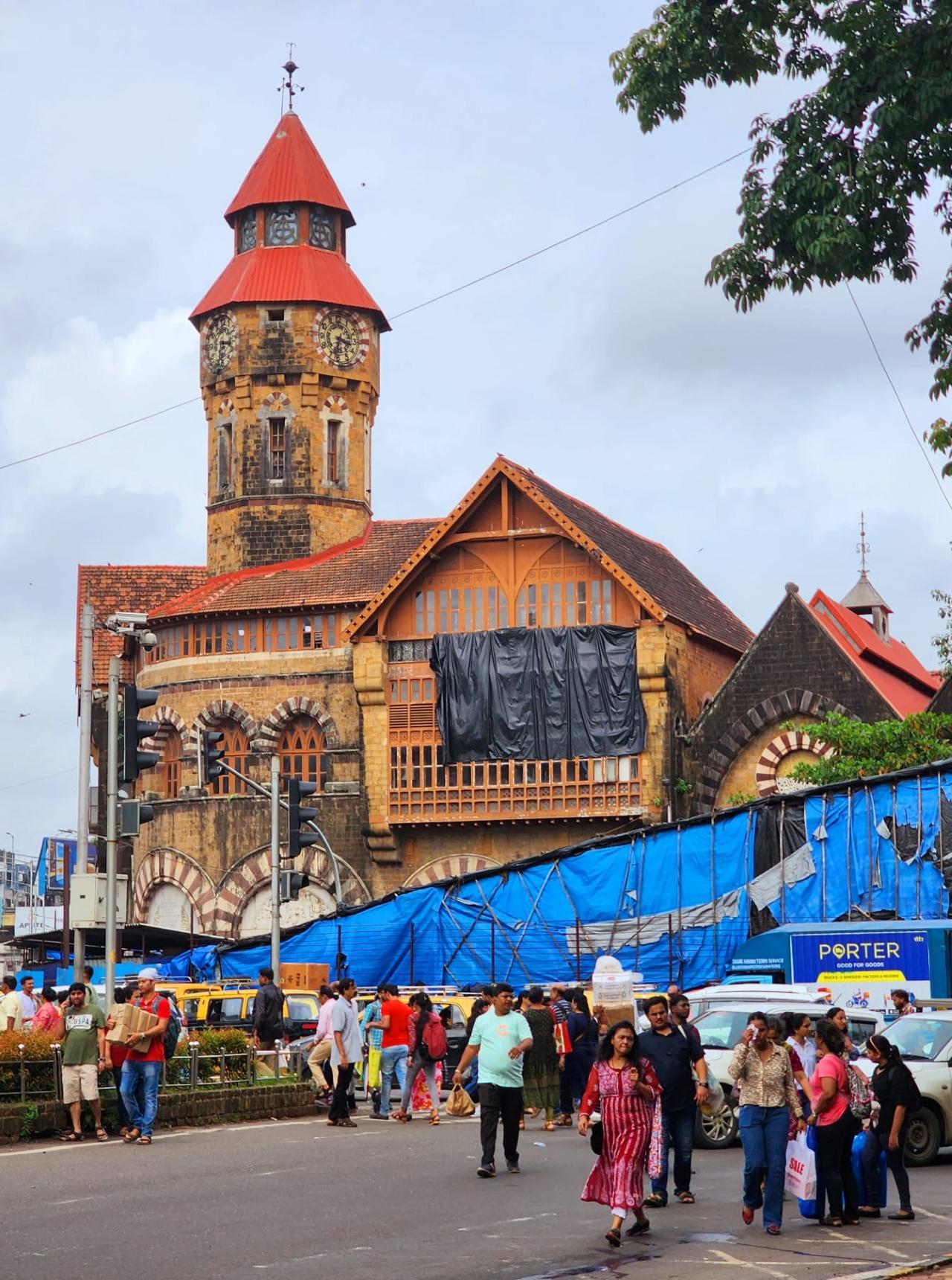Private Mumbai Highlights & Dharavi Insight Tour