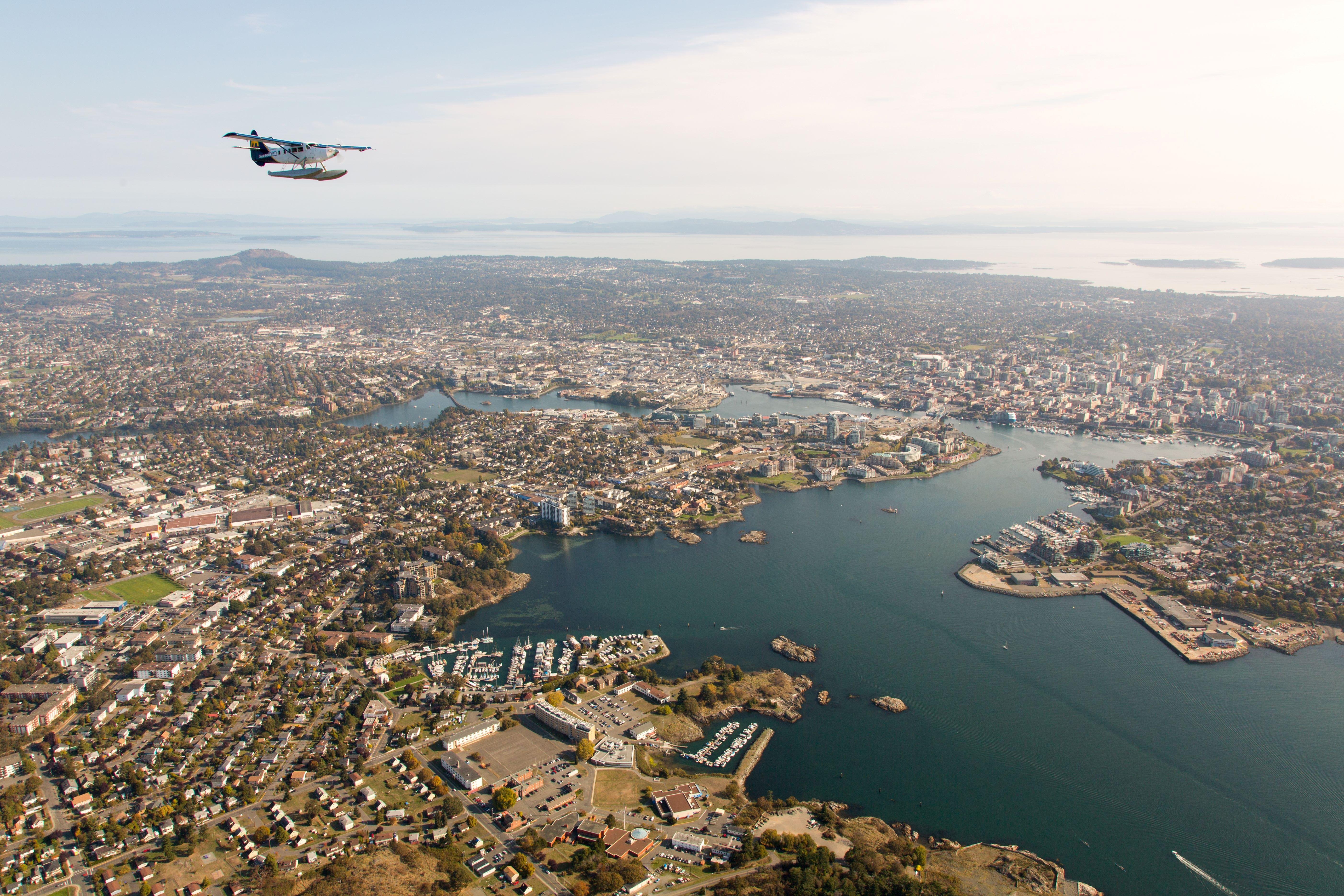 Southern Gulf Islands by seaplane — the archipelago and Active Pass from the air — image 7