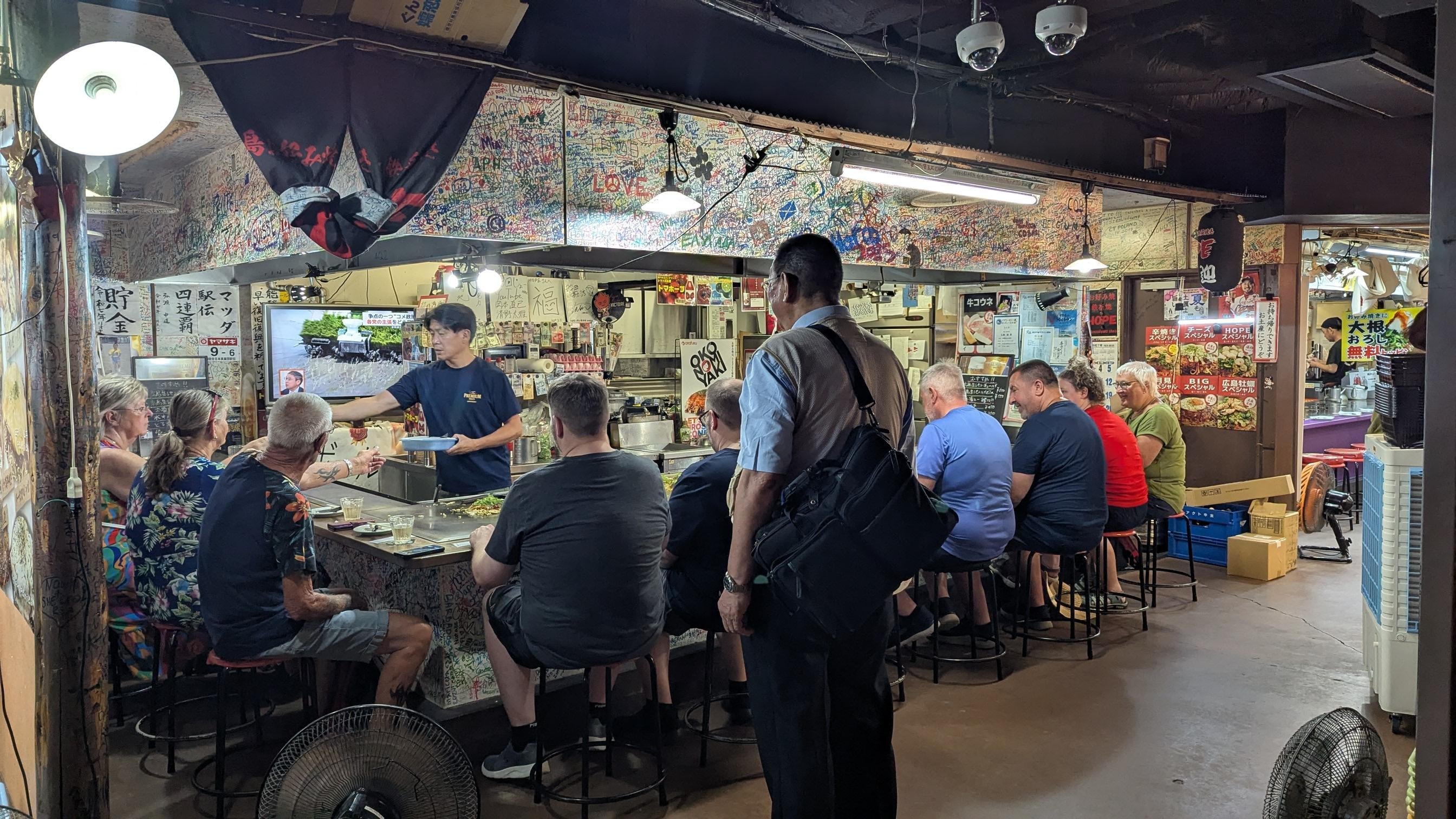 Hiroshima Okonomiyaki Cooking Class with Local Chef