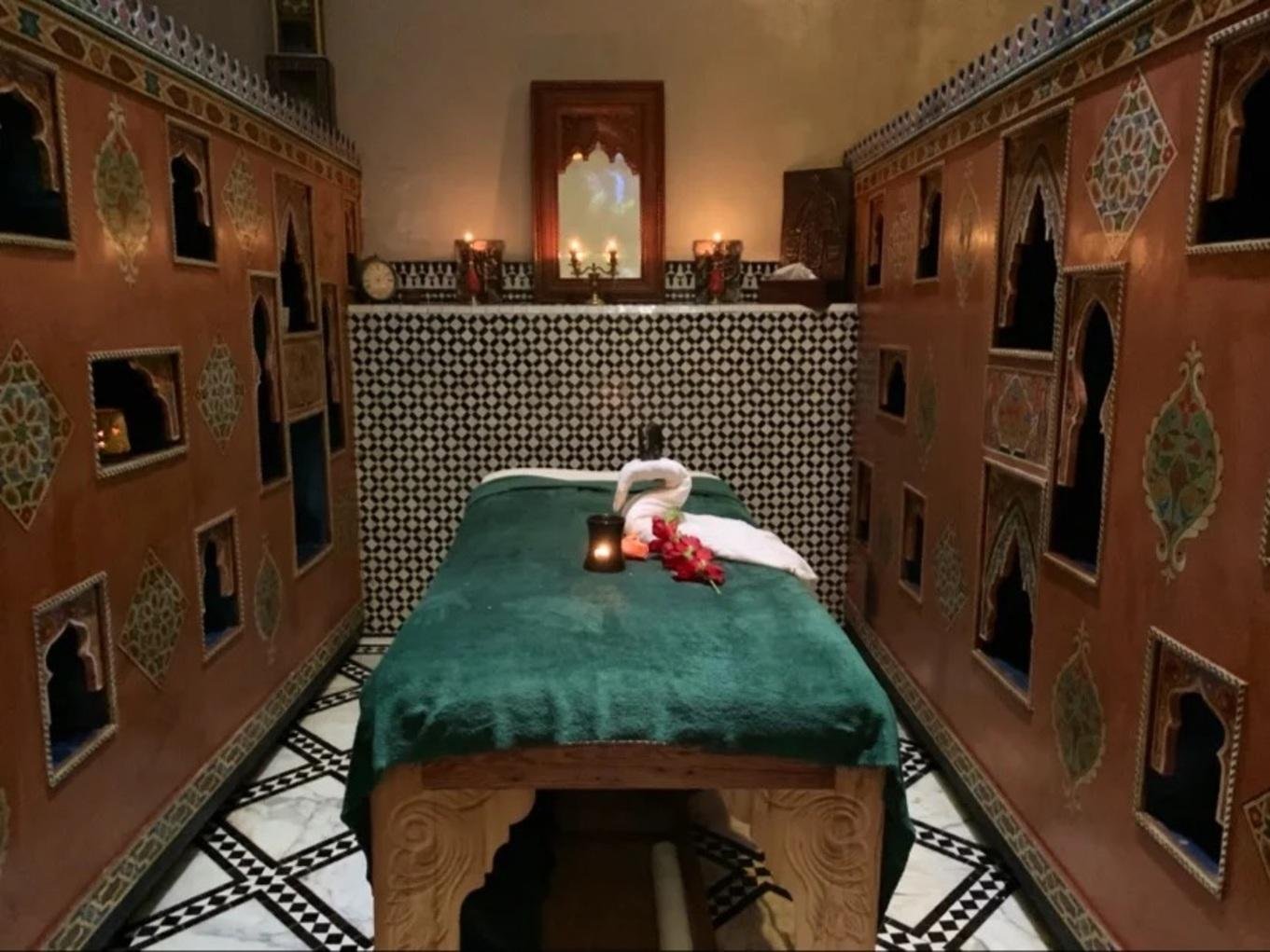 Fez Traditional Hammam, Massage, and Private Transfer