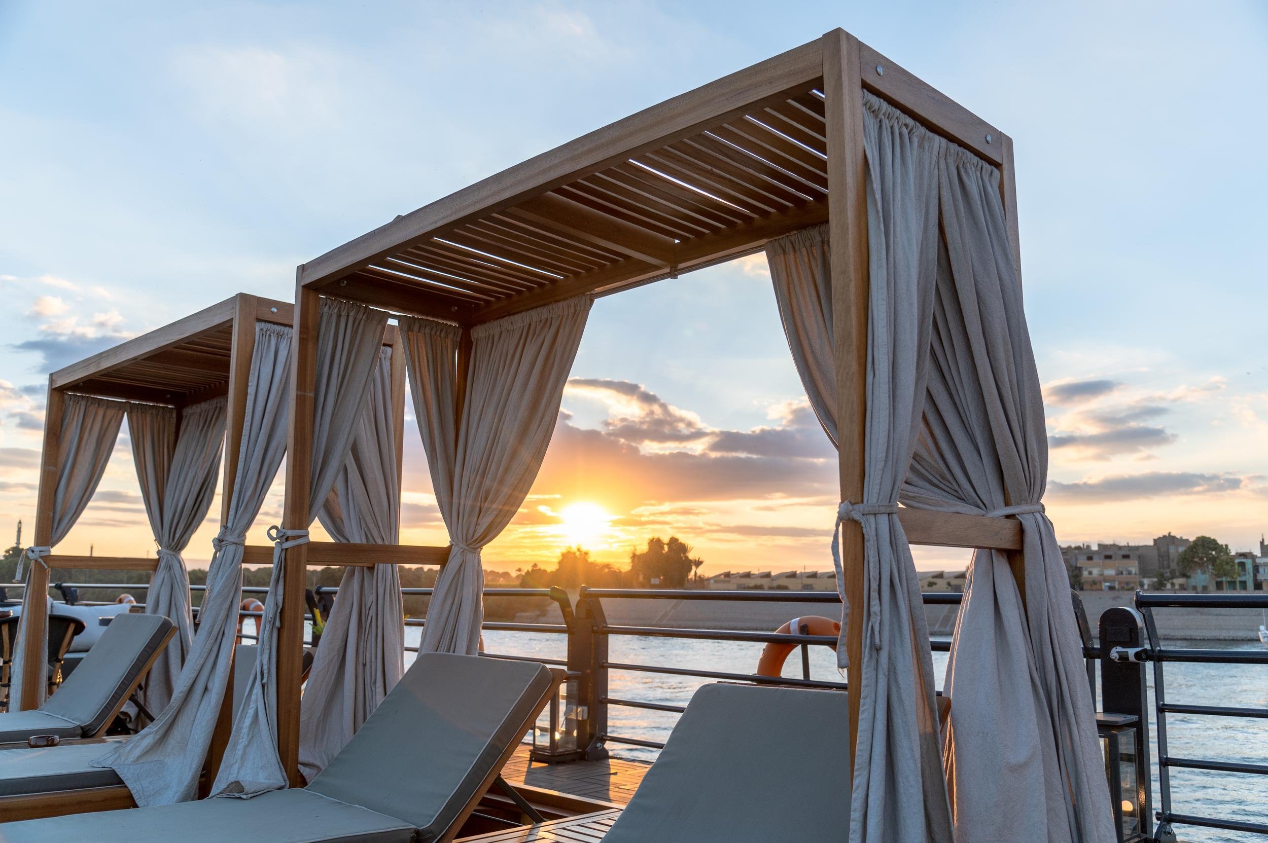 5-Day Private Egyptian Highlights Expedition with Domestic Flights