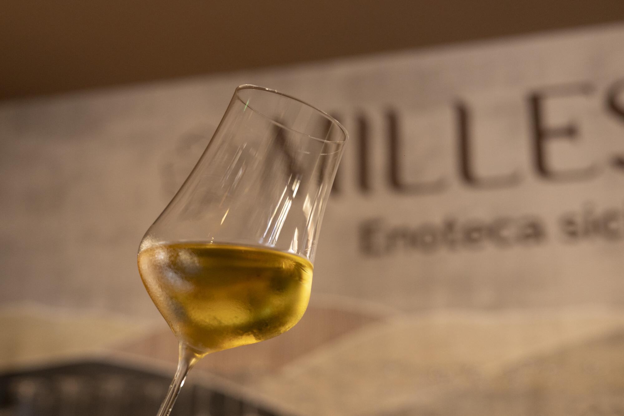 Sicilian Wine Discovery with Tastings and Local Bites