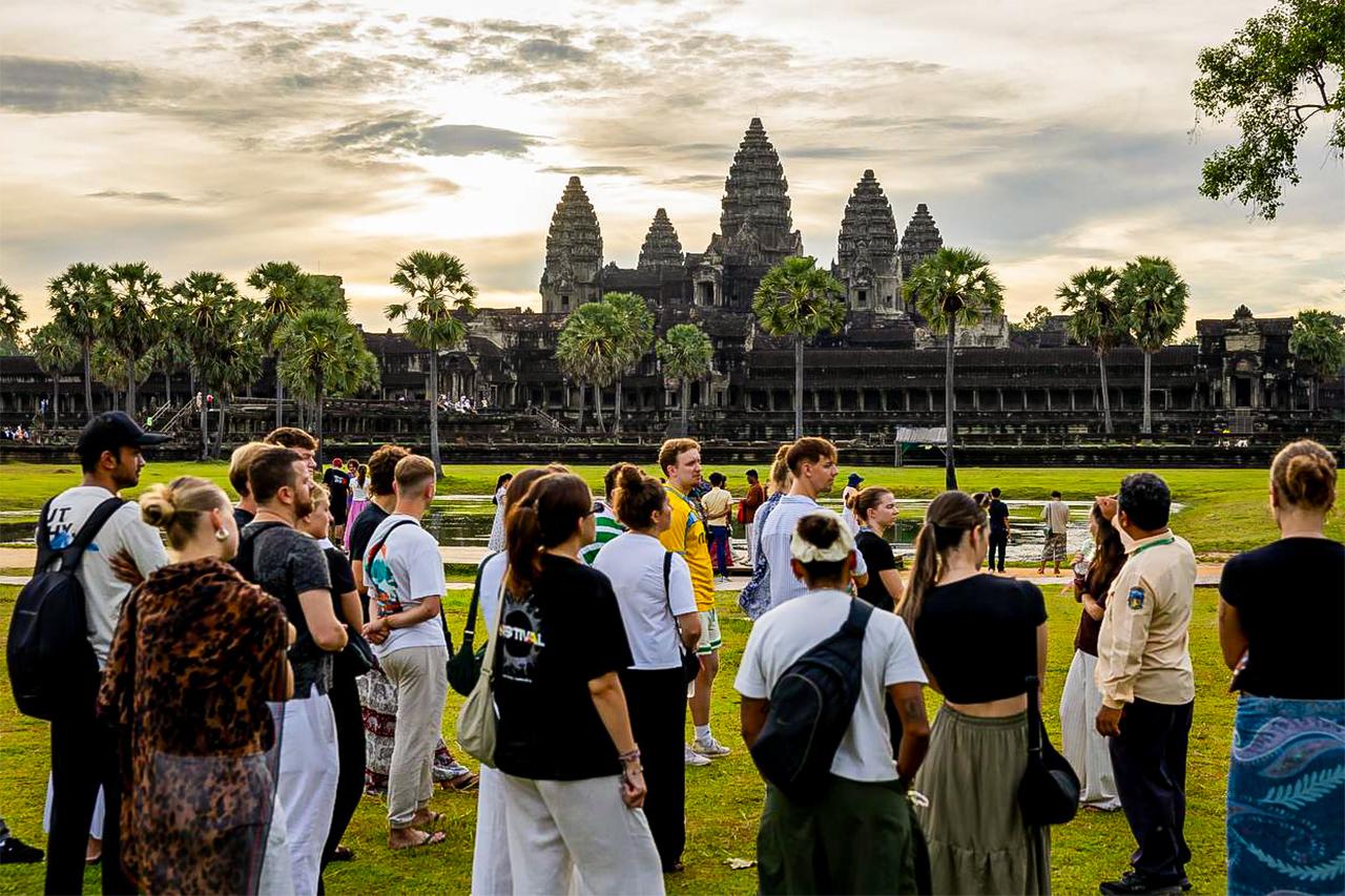 Tour por Angkor Wat con amanecer y templos para grupos pequeños desde Siem Reap