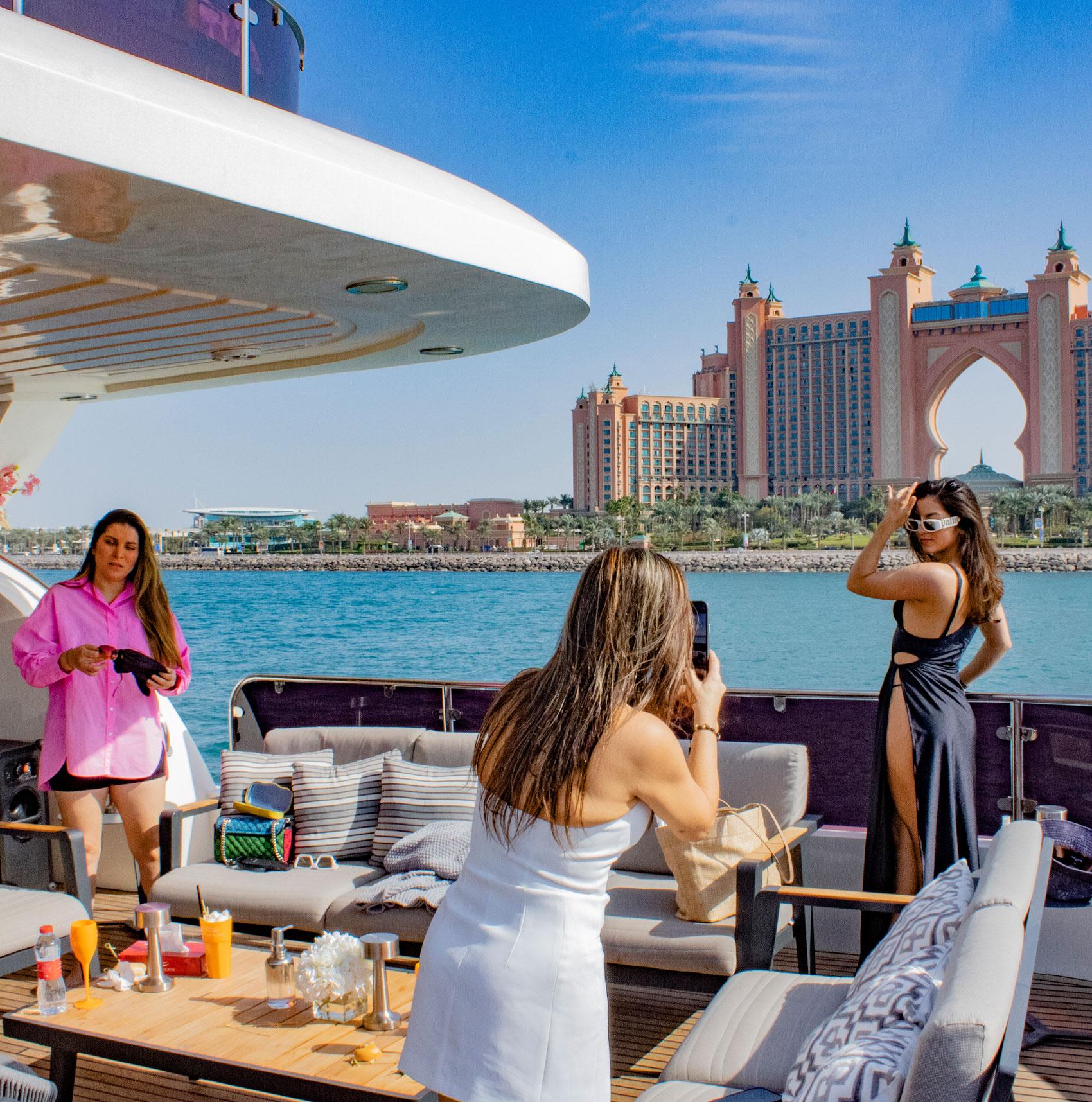 Dubai Luxury Superyacht Cruise with DJ, Swimming & Open Bar