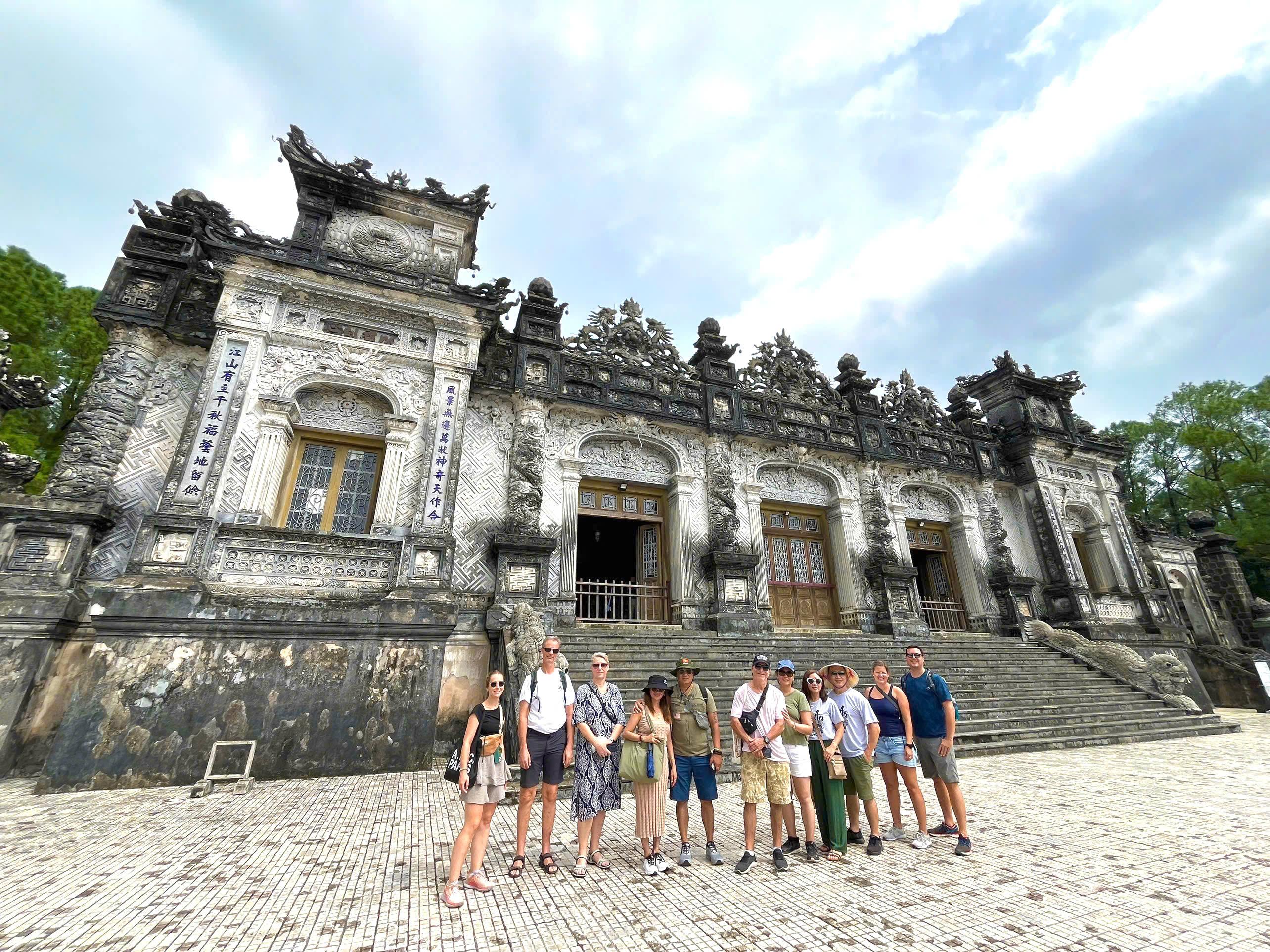 Hue Imperial Heritage & Perfume River Dragon Boat Tour