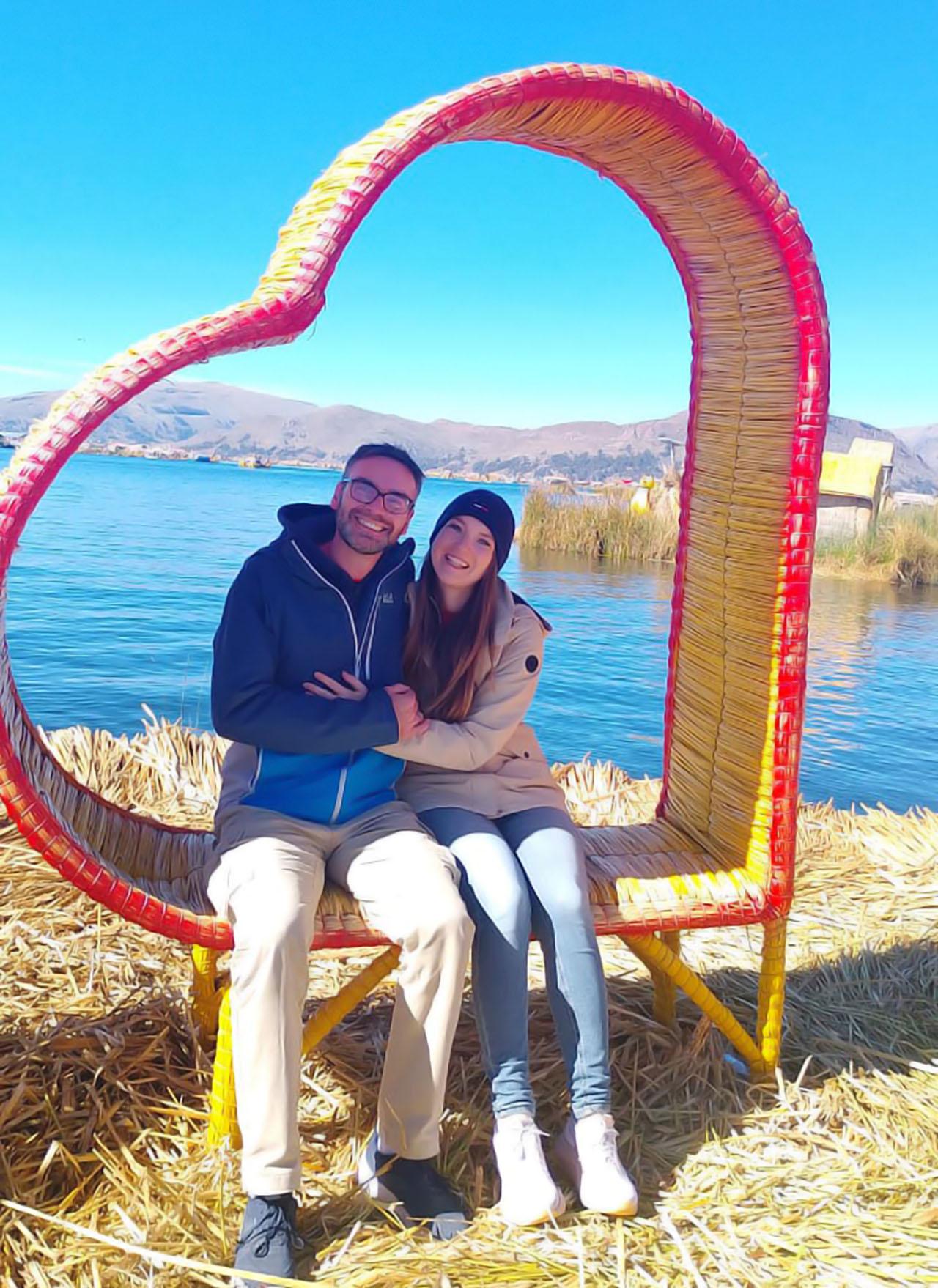 Excursão de meio dia às Ilhas Flutuantes de Uros saindo de Puno