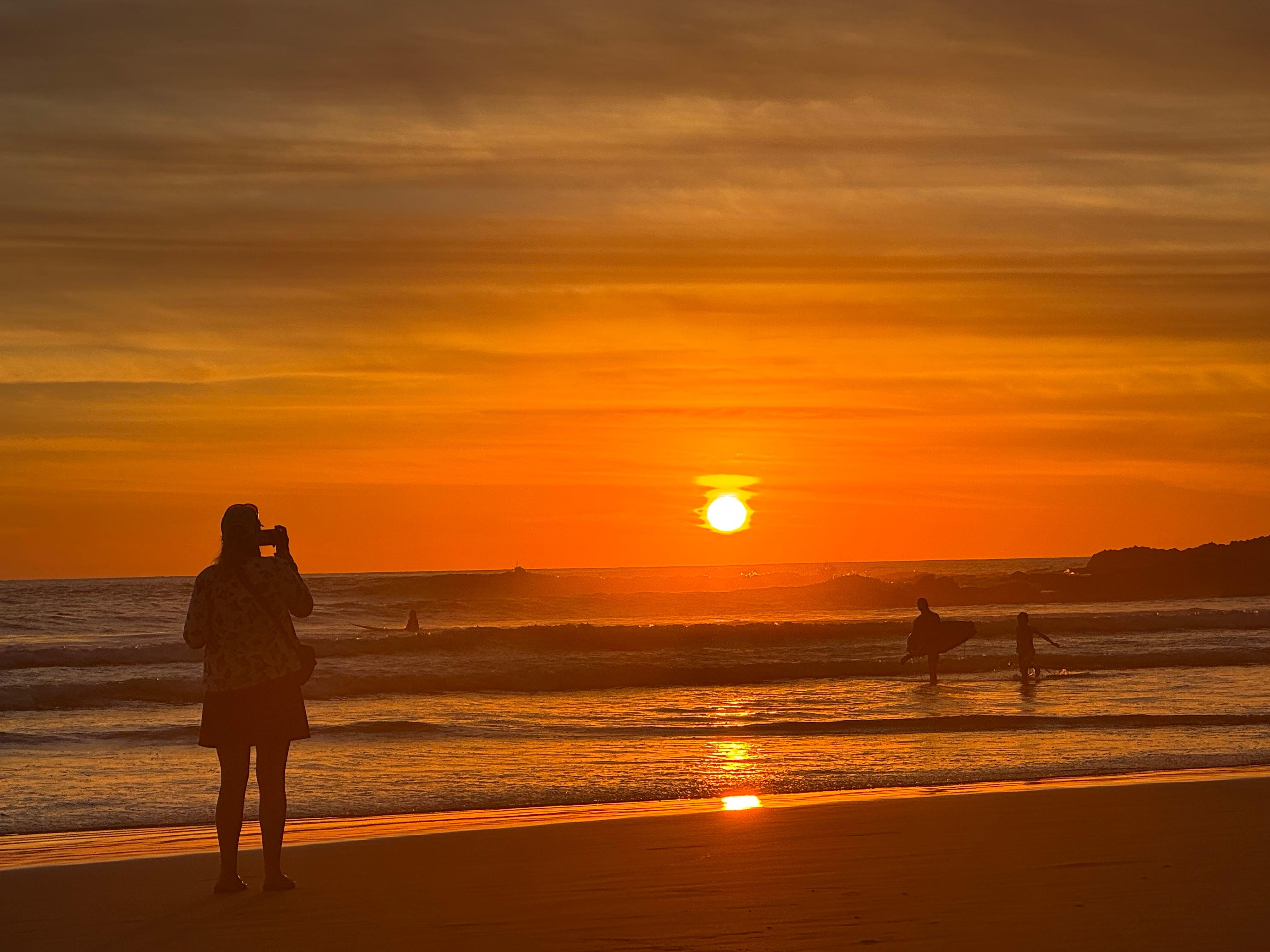 Cabo to La Paz Private Day Tour: Todos Santos, Balandra Beach & Cerritos Sunset