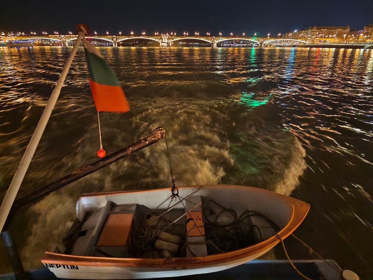 Budapest Sightseeing Cruise — image 21