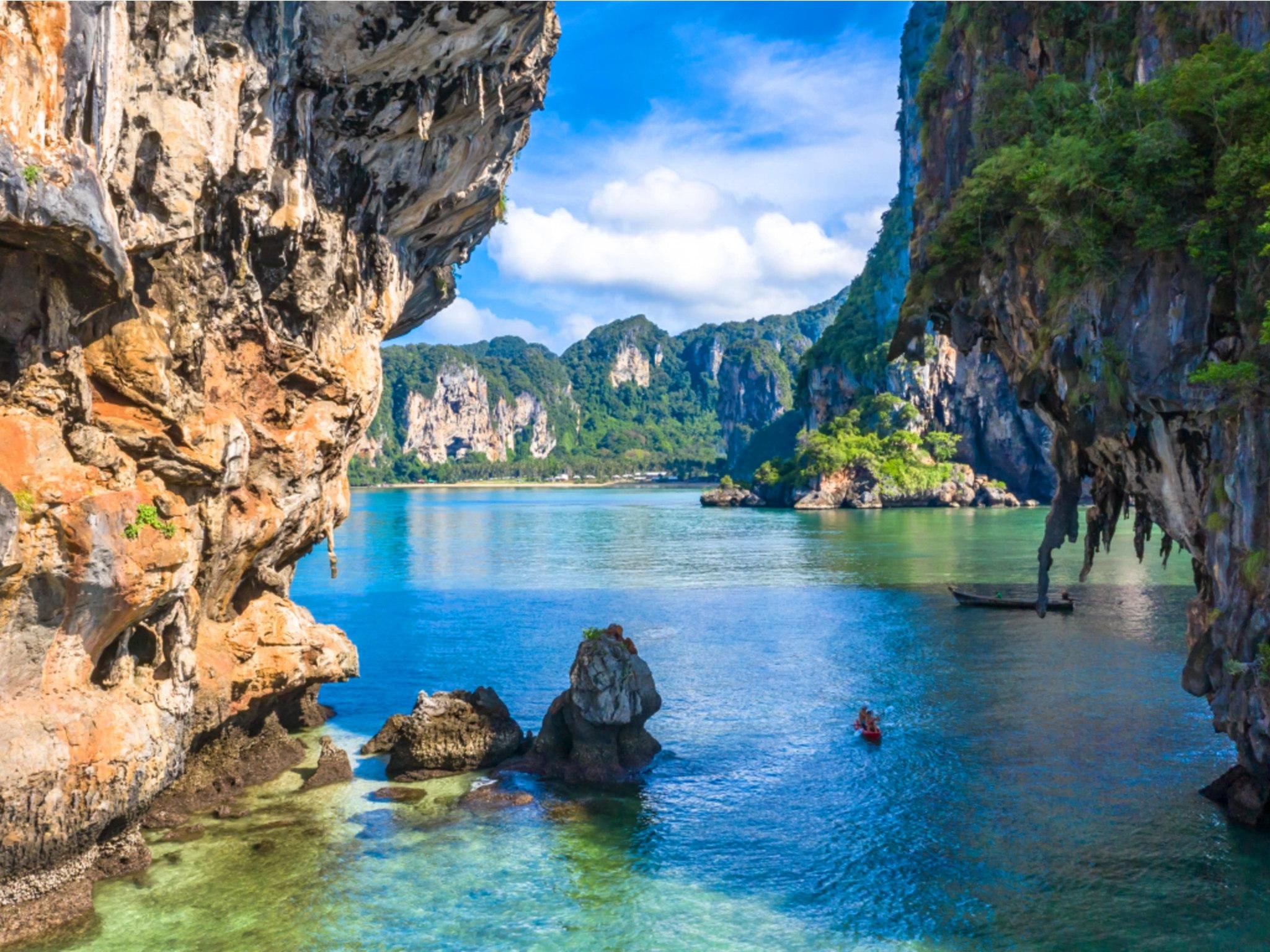 Krabi 4-Island Longtail Boat Day Trip with Lunch