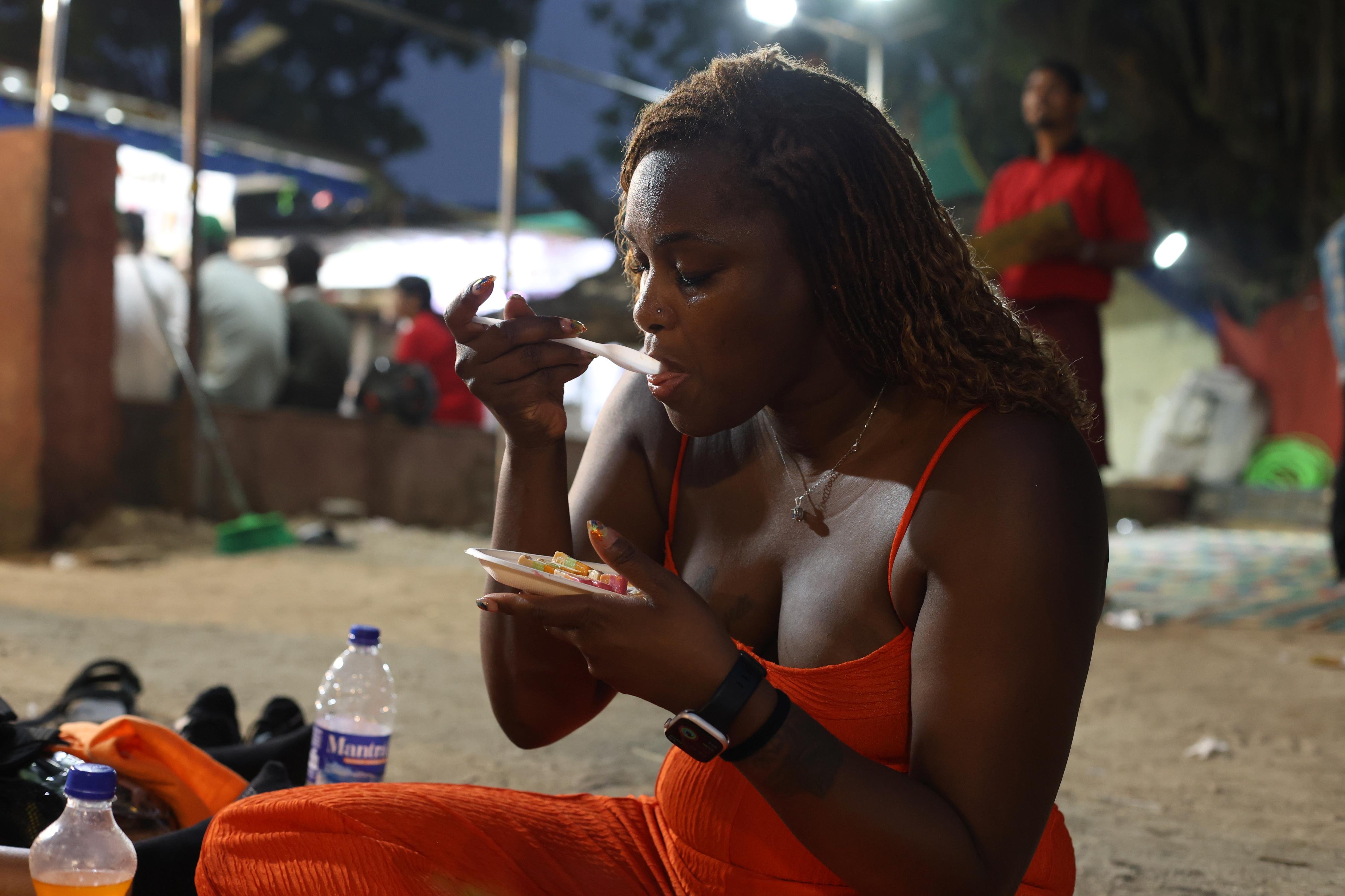 Mumbai Sunset & Street Food Bazaar Adventure