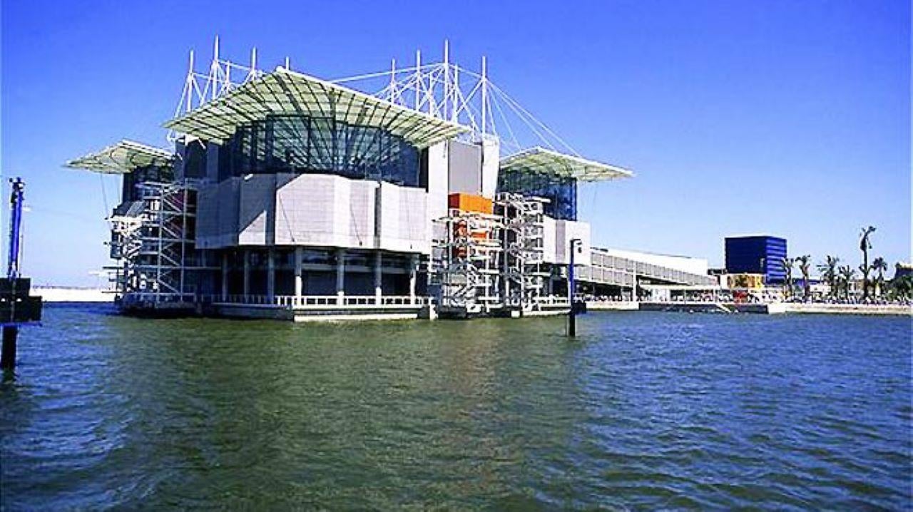 Lisbon Oceanarium Entry & Tagus River Cruise