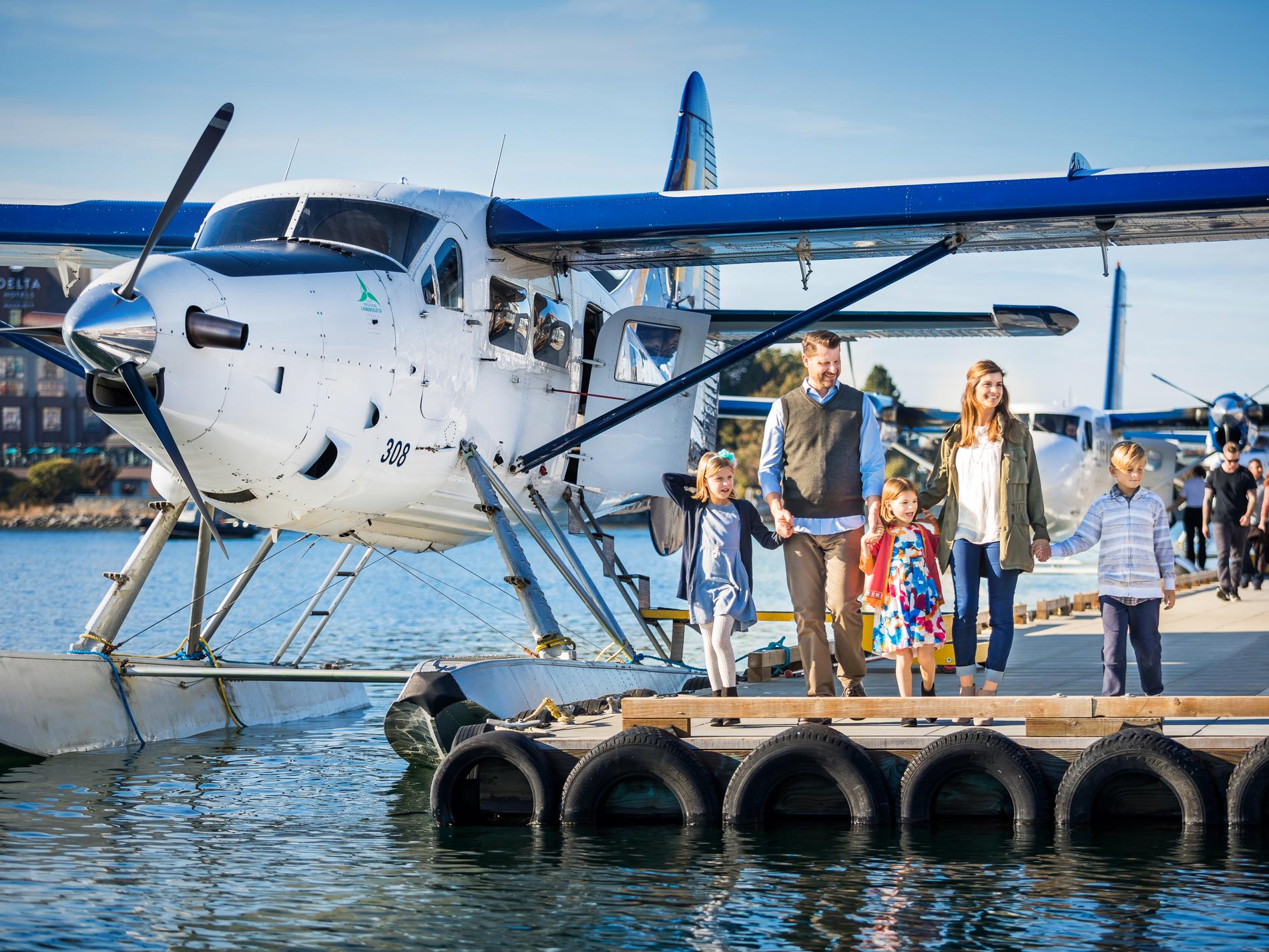 Vancouver to Victoria Seaplane Day Trip & Butchart Gardens