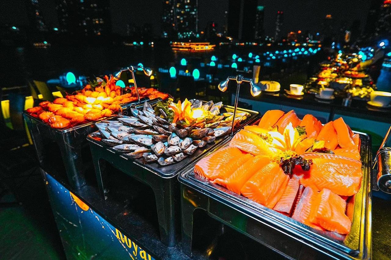 Bangkok: The Planet Sunset & Dinner River Cruise