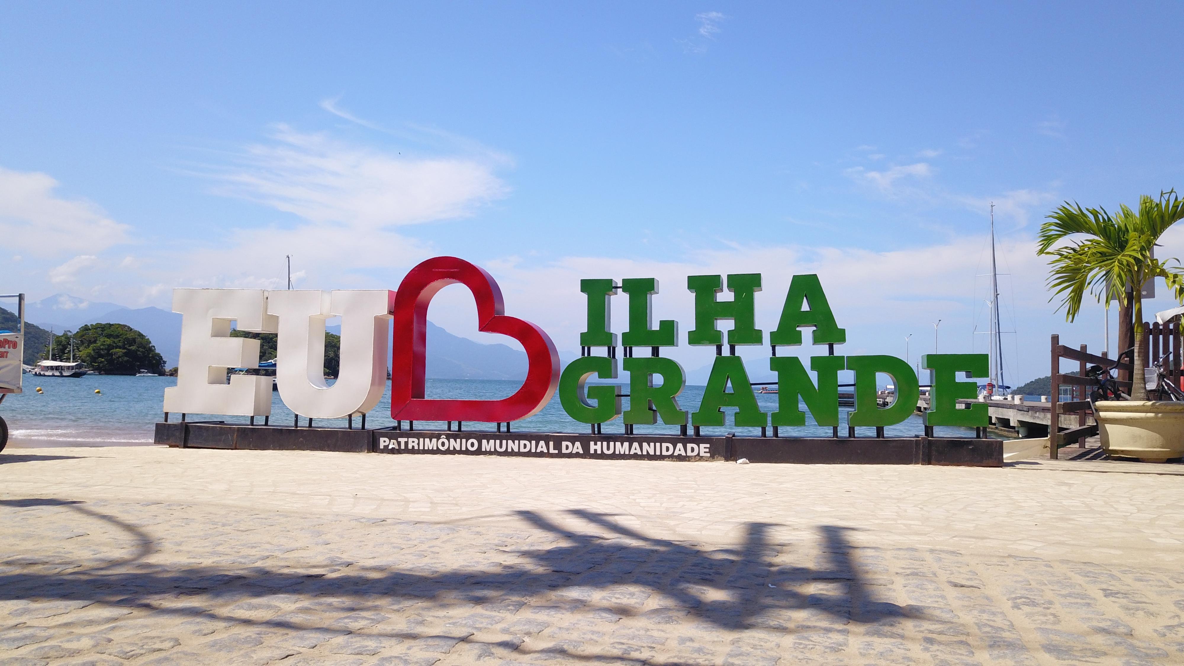 Shared Boat & Van Transfer: Ilha Grande to Rio de Janeiro