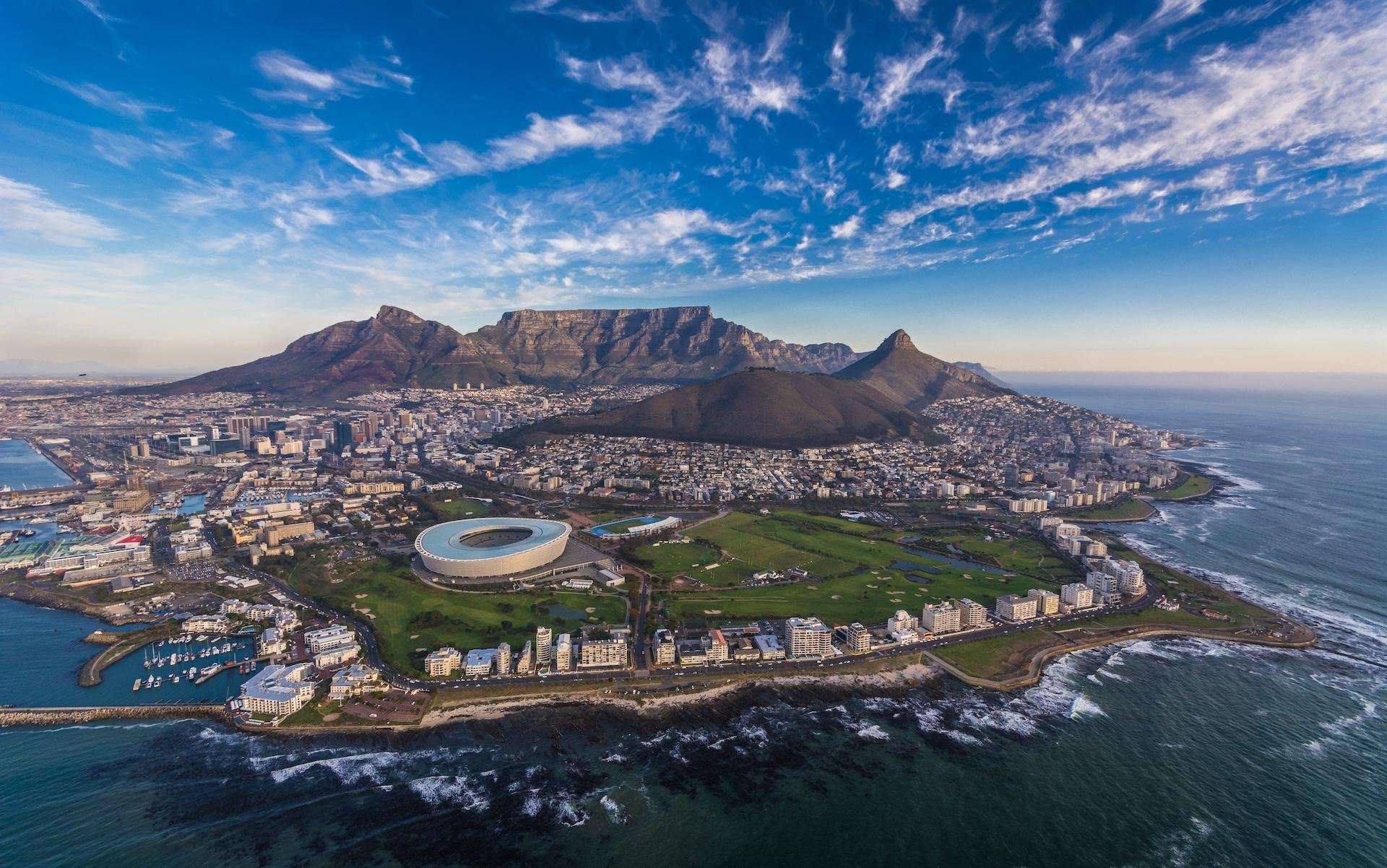 Cape Town Helicopter Flight & Complimentary Boat Tour
