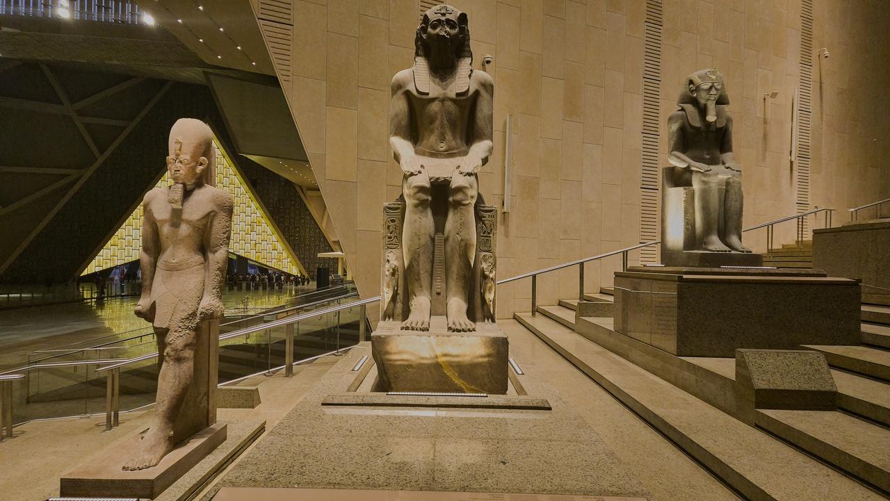 Cairo Pyramids & Museum Day Trip from Hurghada