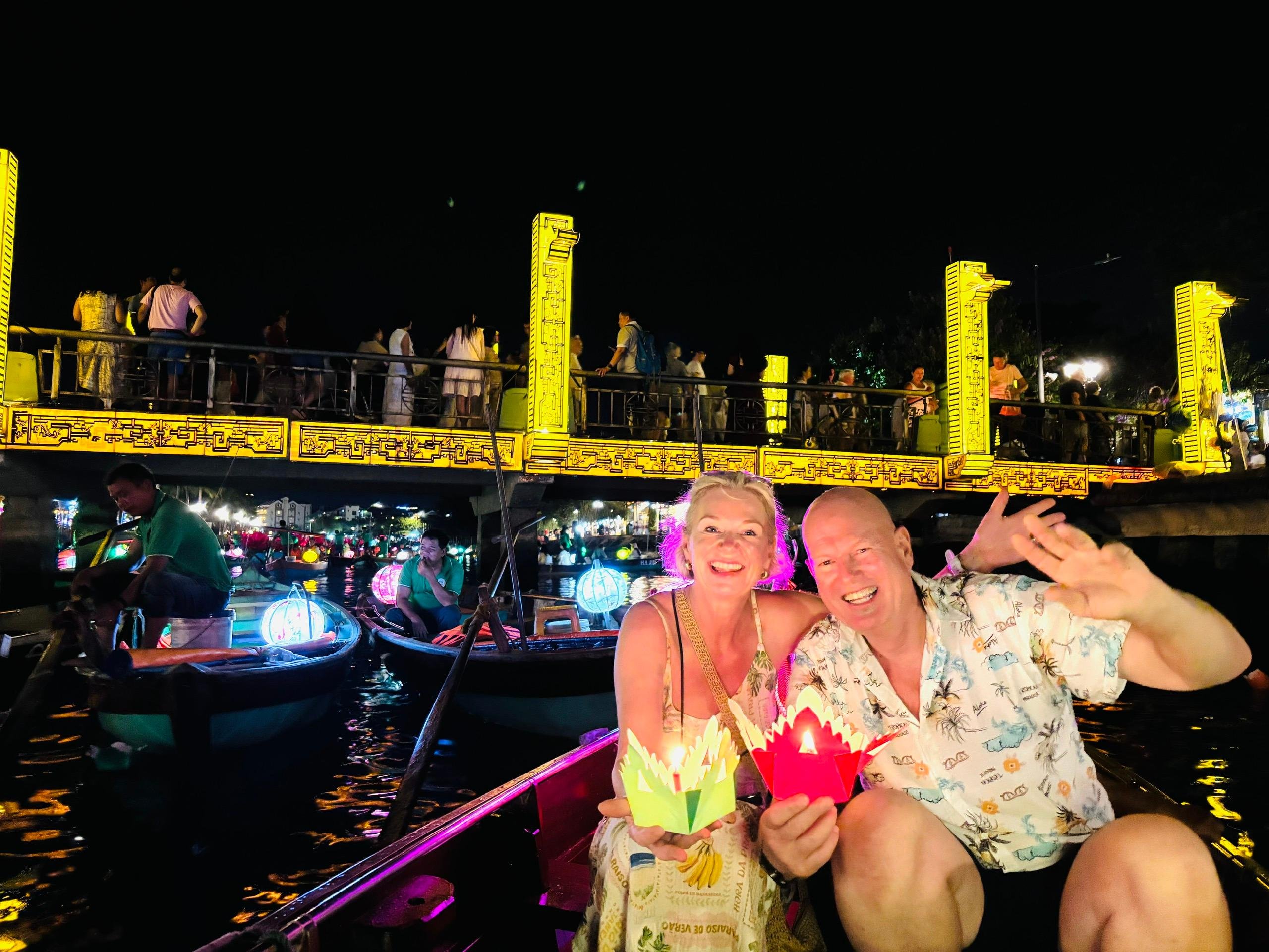 Hoi An Private Lantern Boat Ride with Lantern Release