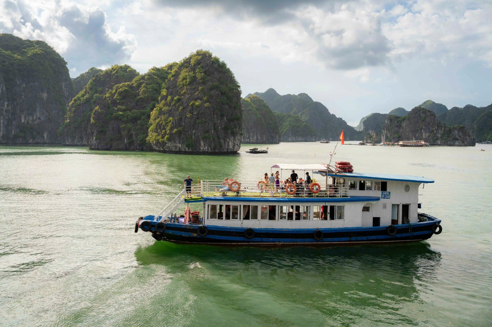 Cat Ba/Ha Noi: Lan Ha and Monkey Island Full Day Boat Trip - 2026 (Verified Reviews)