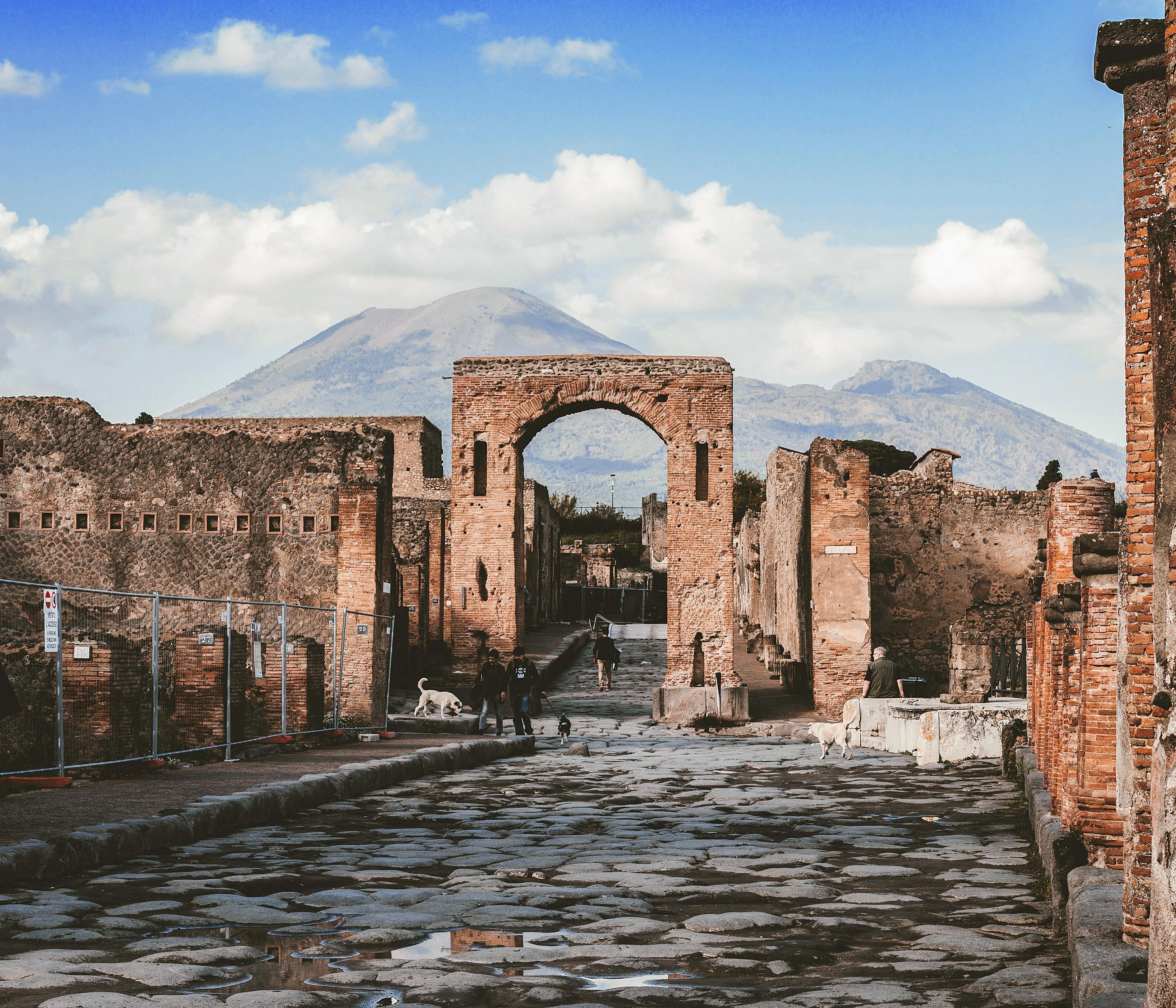 Pompeii Private Expert-Led Historical Tour