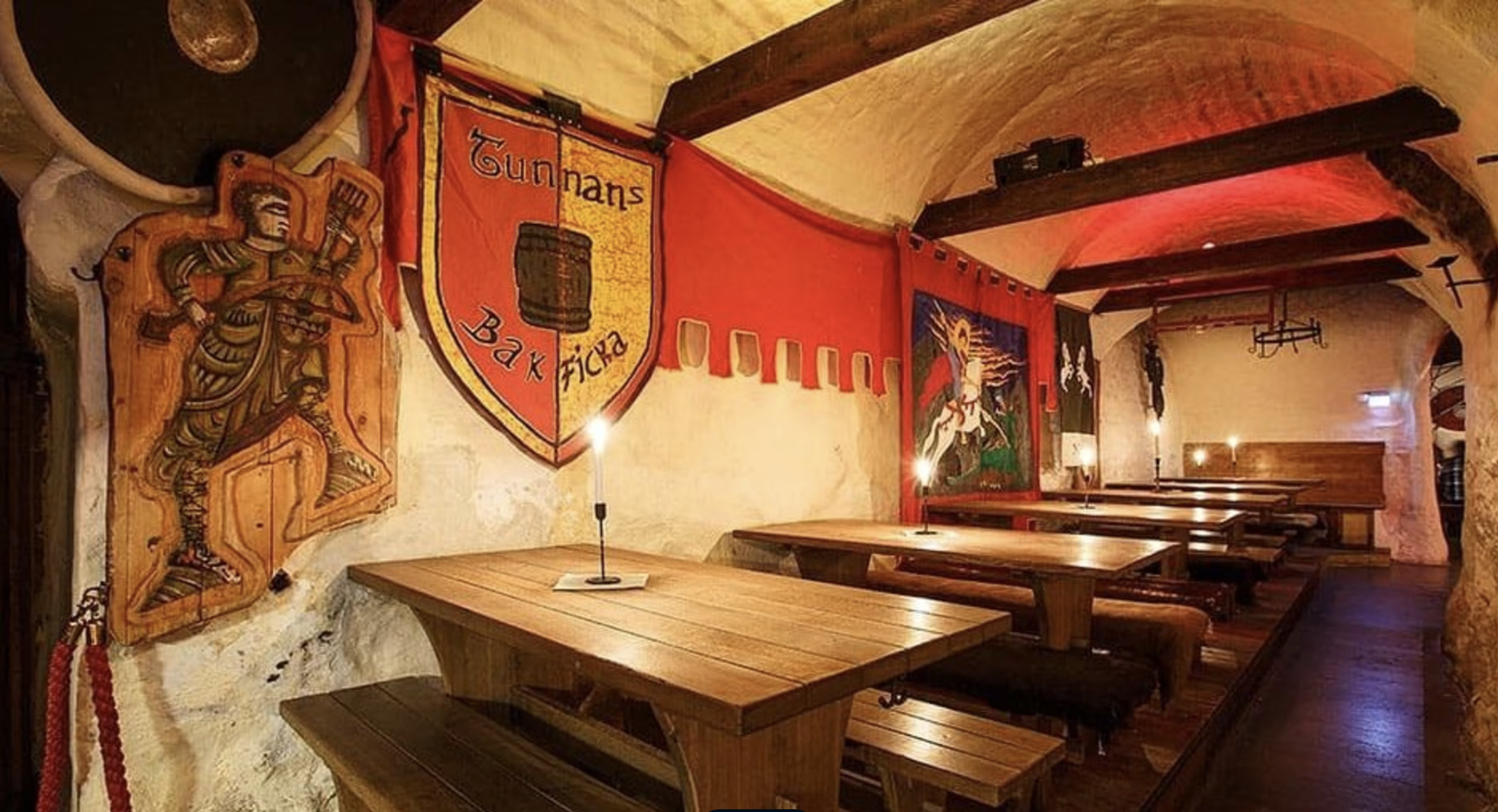 Medieval Old Town Walk & Viking Feast