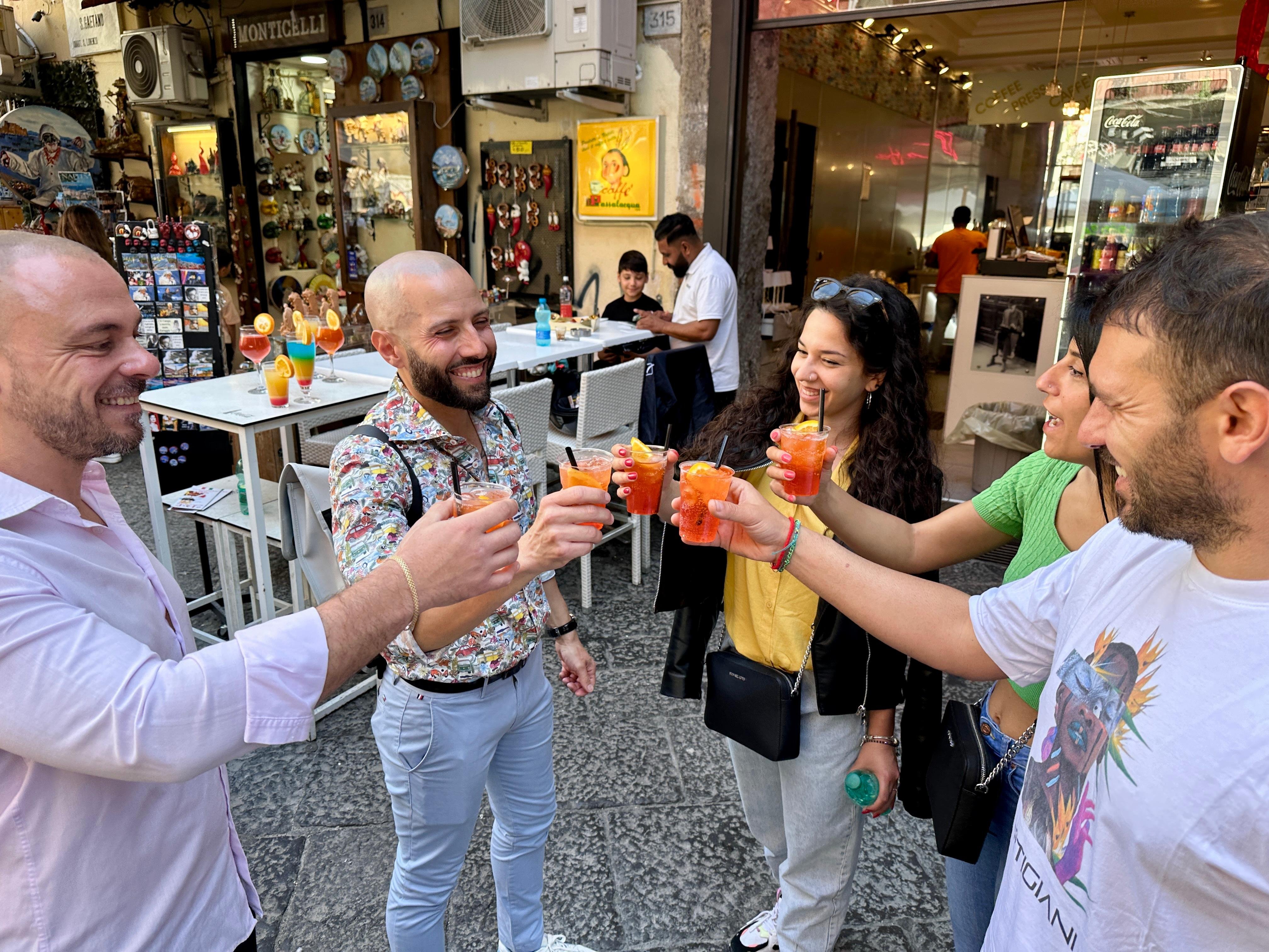 street food tour in Naples — Naples: Old City Center Street Food Tour with Spritz