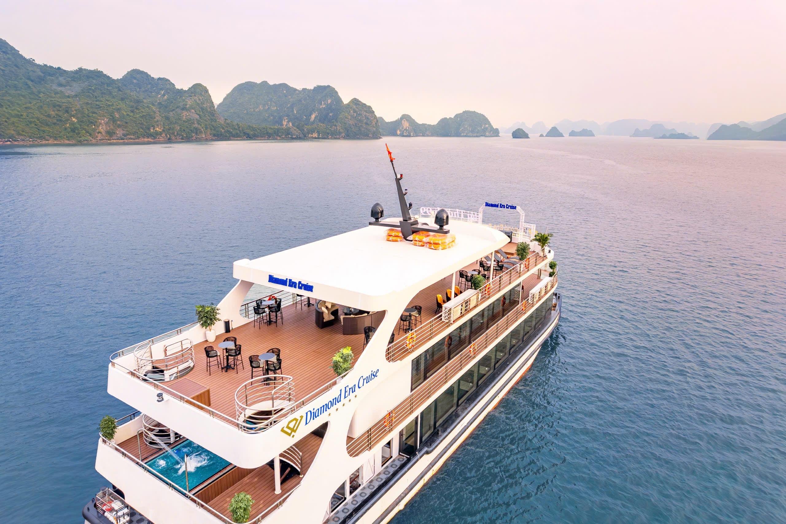 Ha Long Bay Day Trip from Hanoi: Sung Sot Cave, Titop Island & Luon Cave