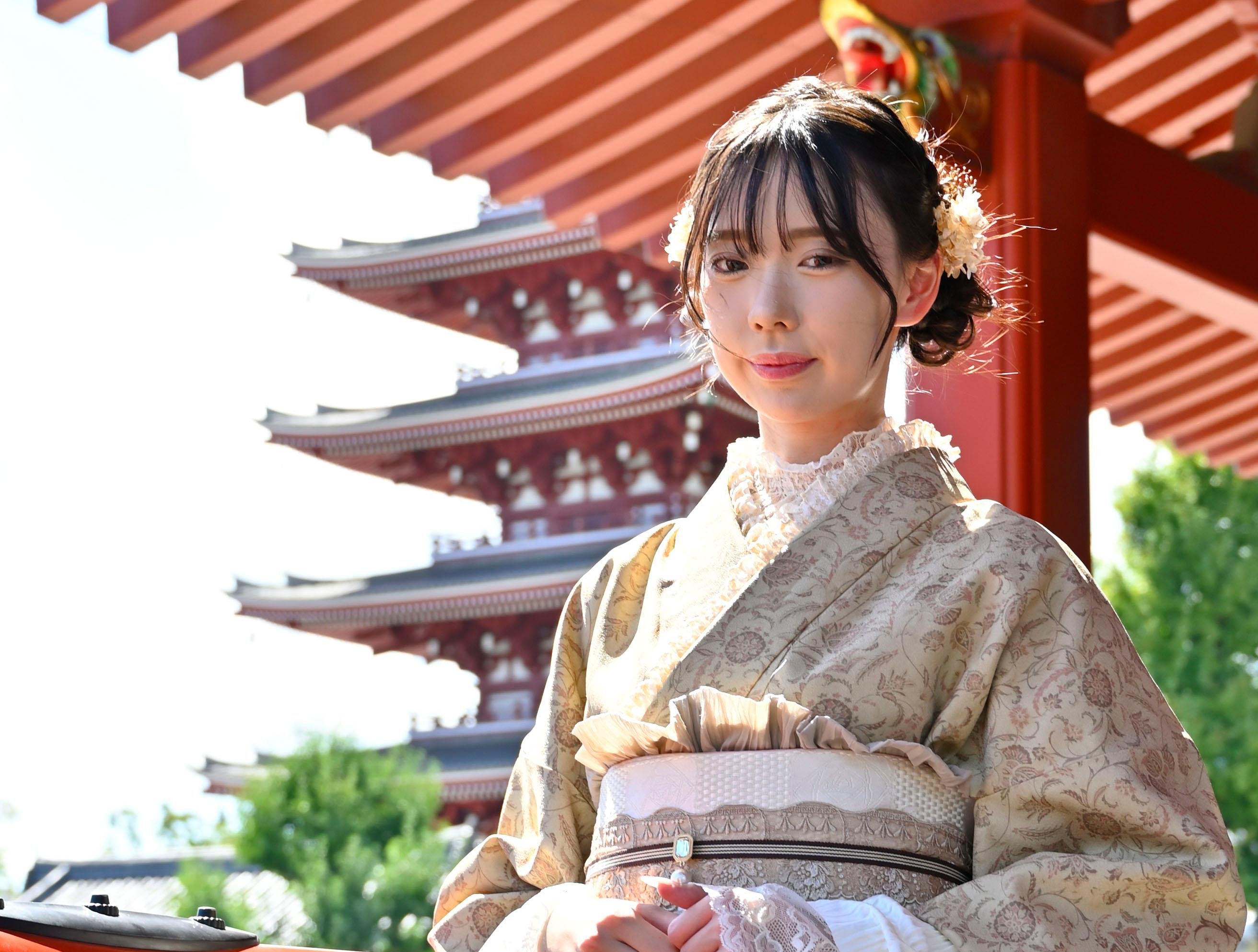Kimono rental in Asakusa, Tokyo — image 3