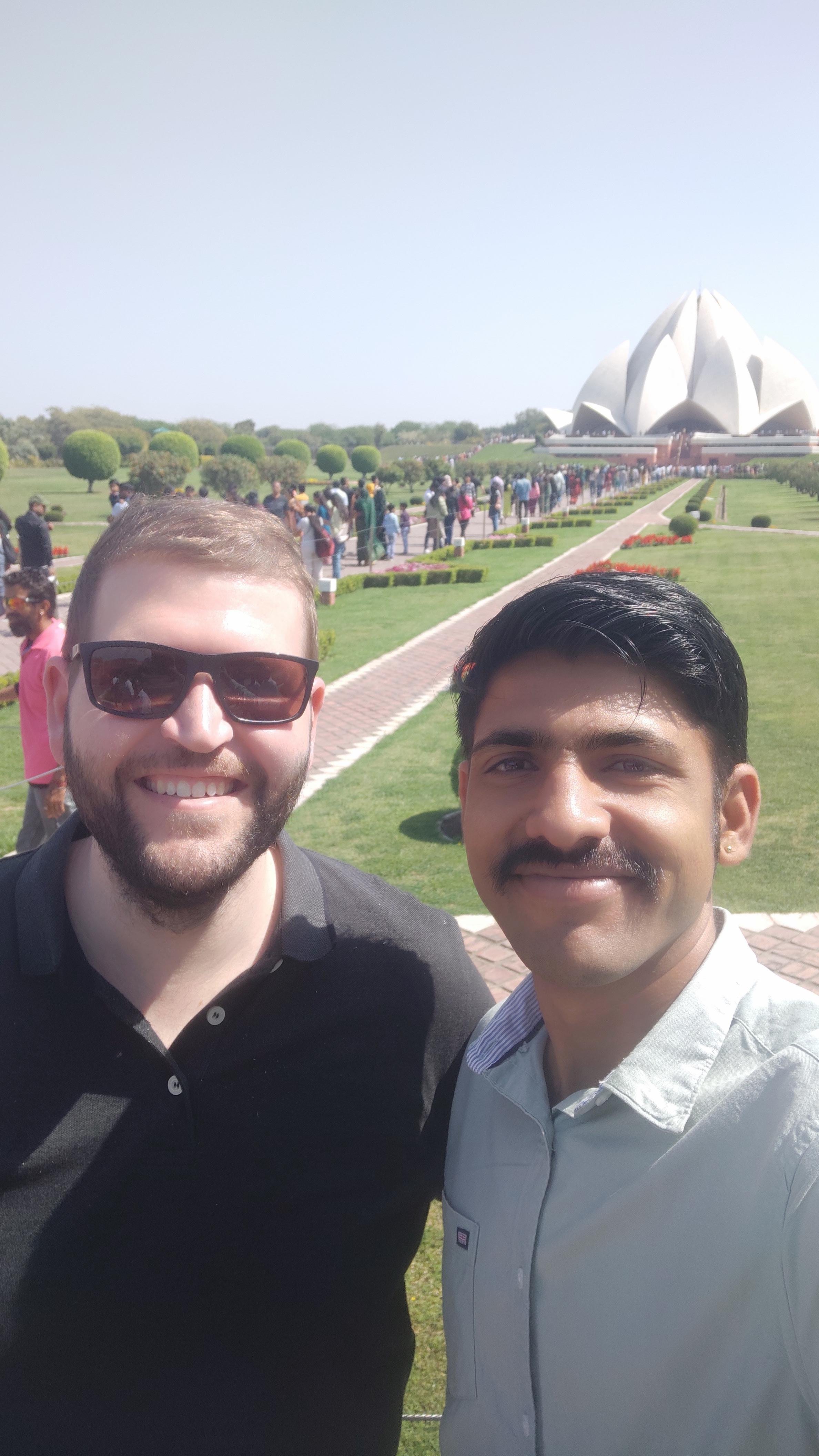 Private Delhi Highlights: Lotus Temple & Akshardham Tour
