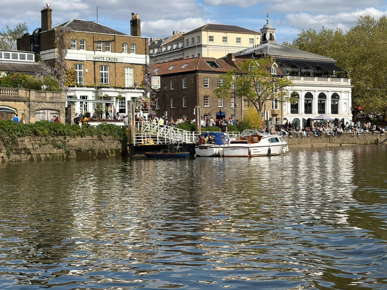 Private London: Kew Gardens, Richmond & Ted Lasso Tour