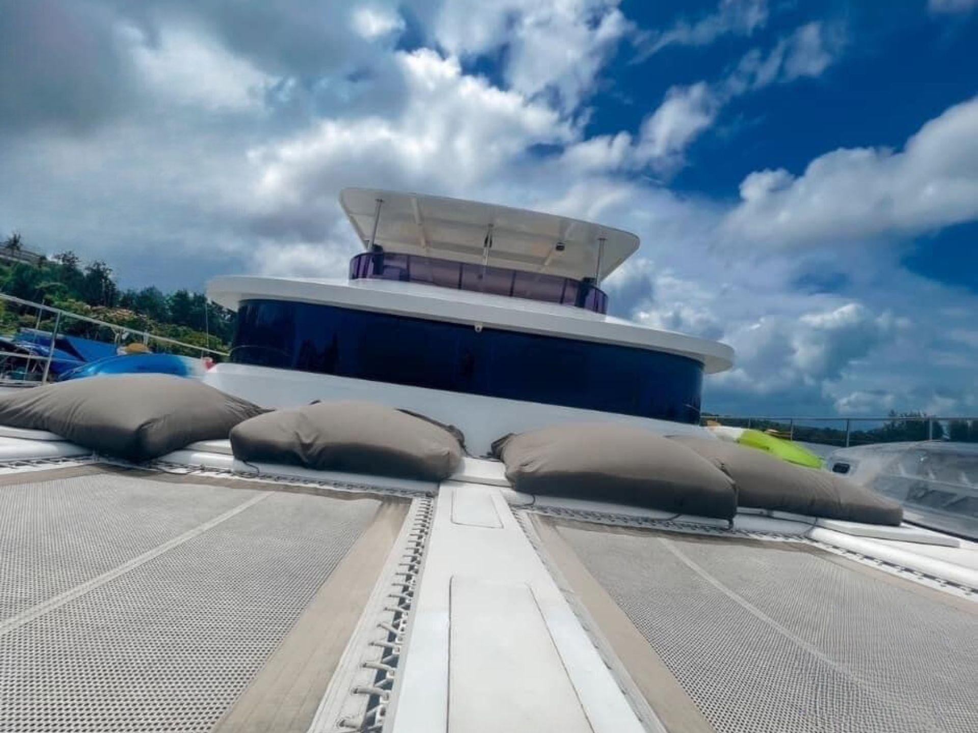 James Bond Island Canoe & Sunset Yacht Dinner – Phang Nga Bay