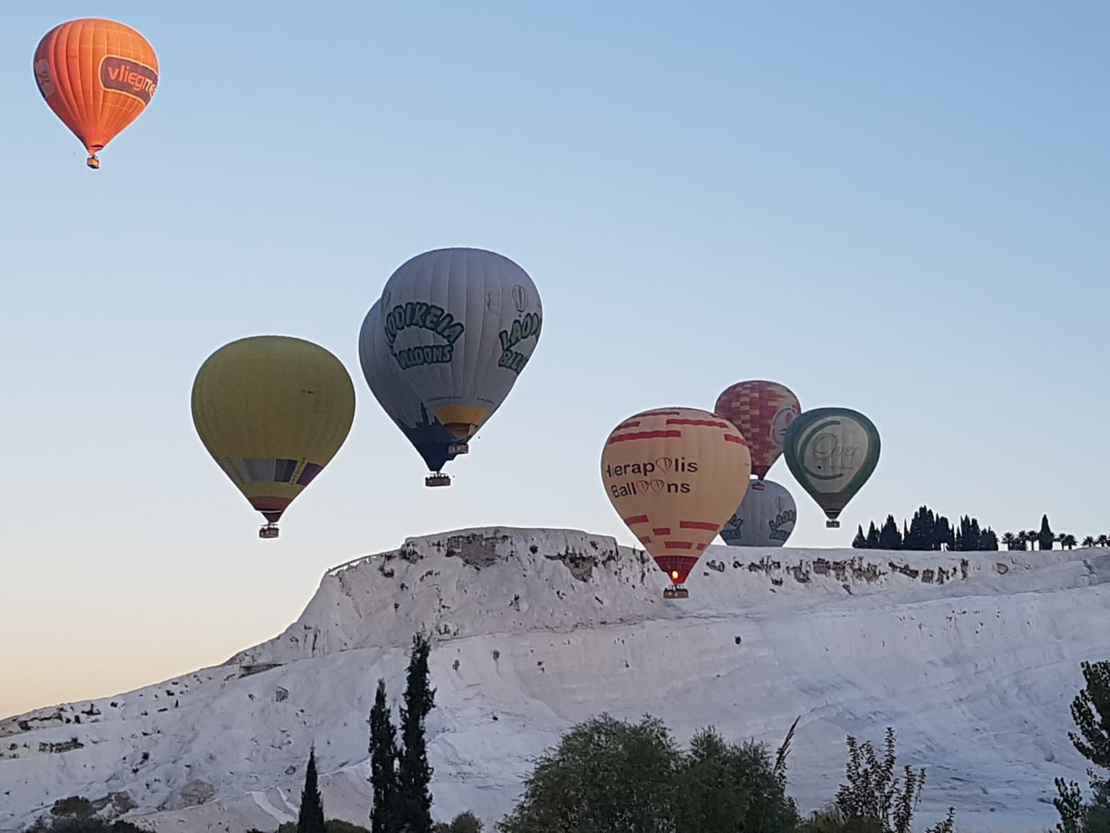 Antalya to Pamukkale: Hot Air Balloon & Hierapolis Day Trip