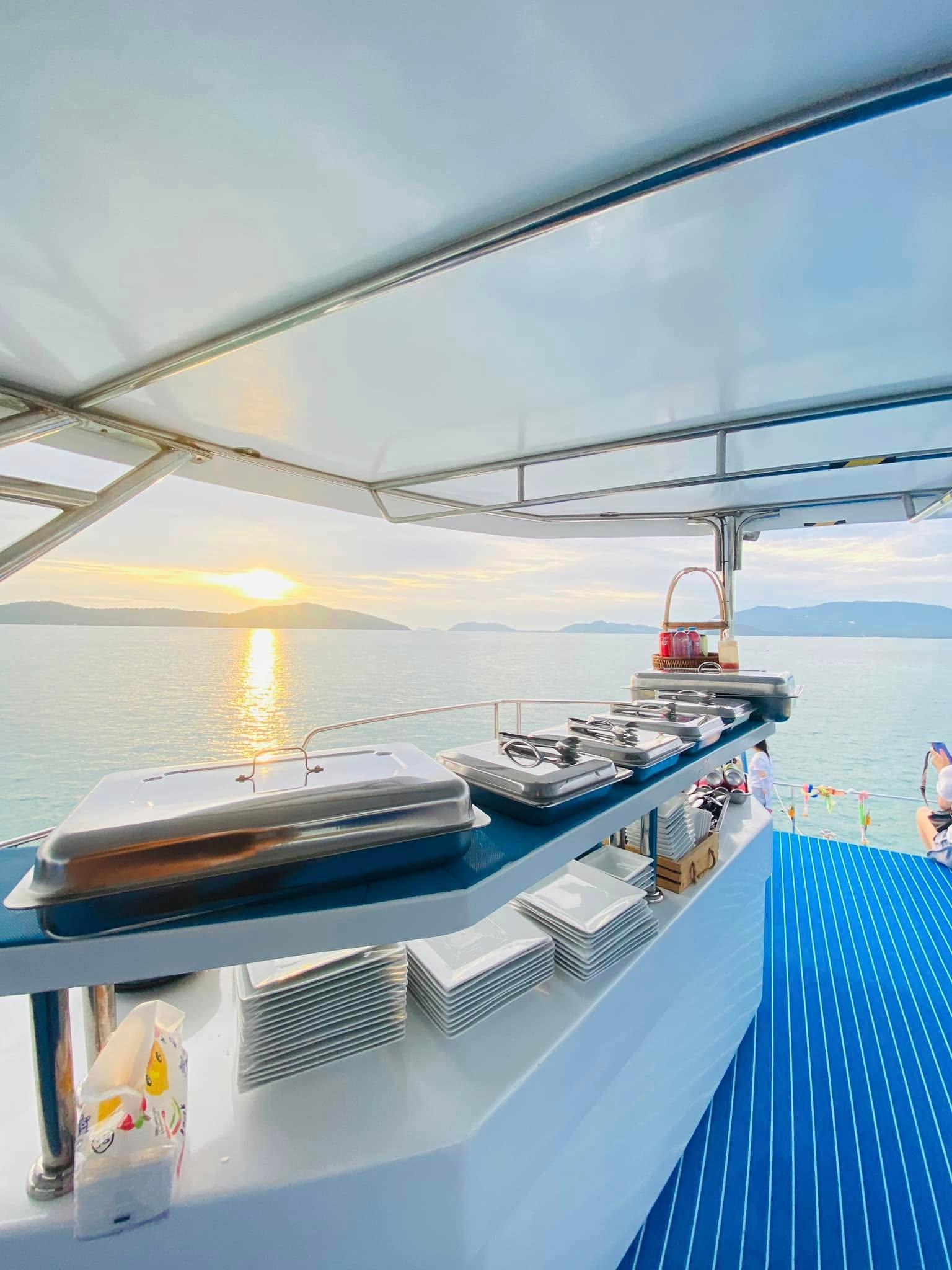 Koh Samui Catamaran Cruise: Pig Island & Koh Tan Snorkeling
