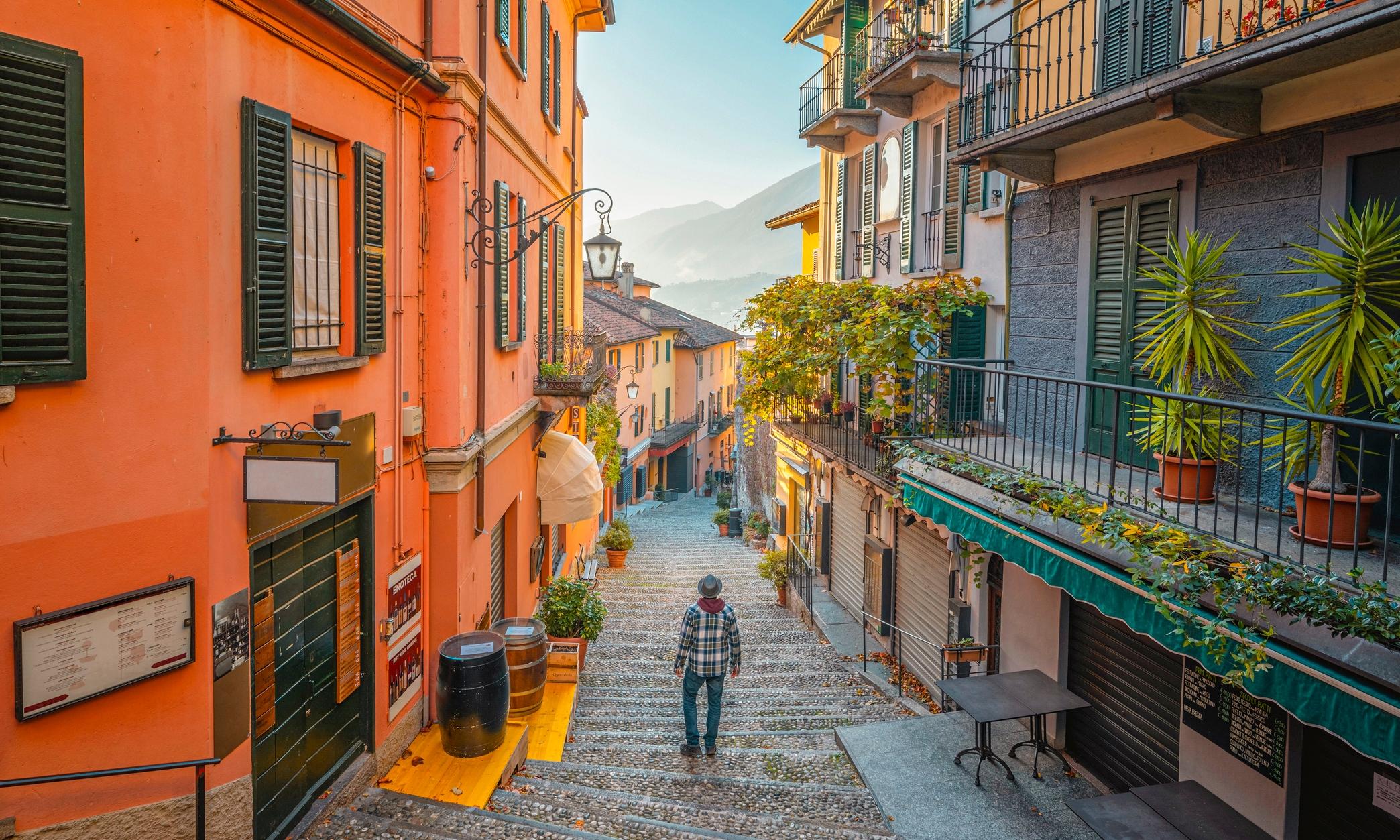 Milan Day Trip: Lake Como, Lugano & Bellagio by Private Boat
