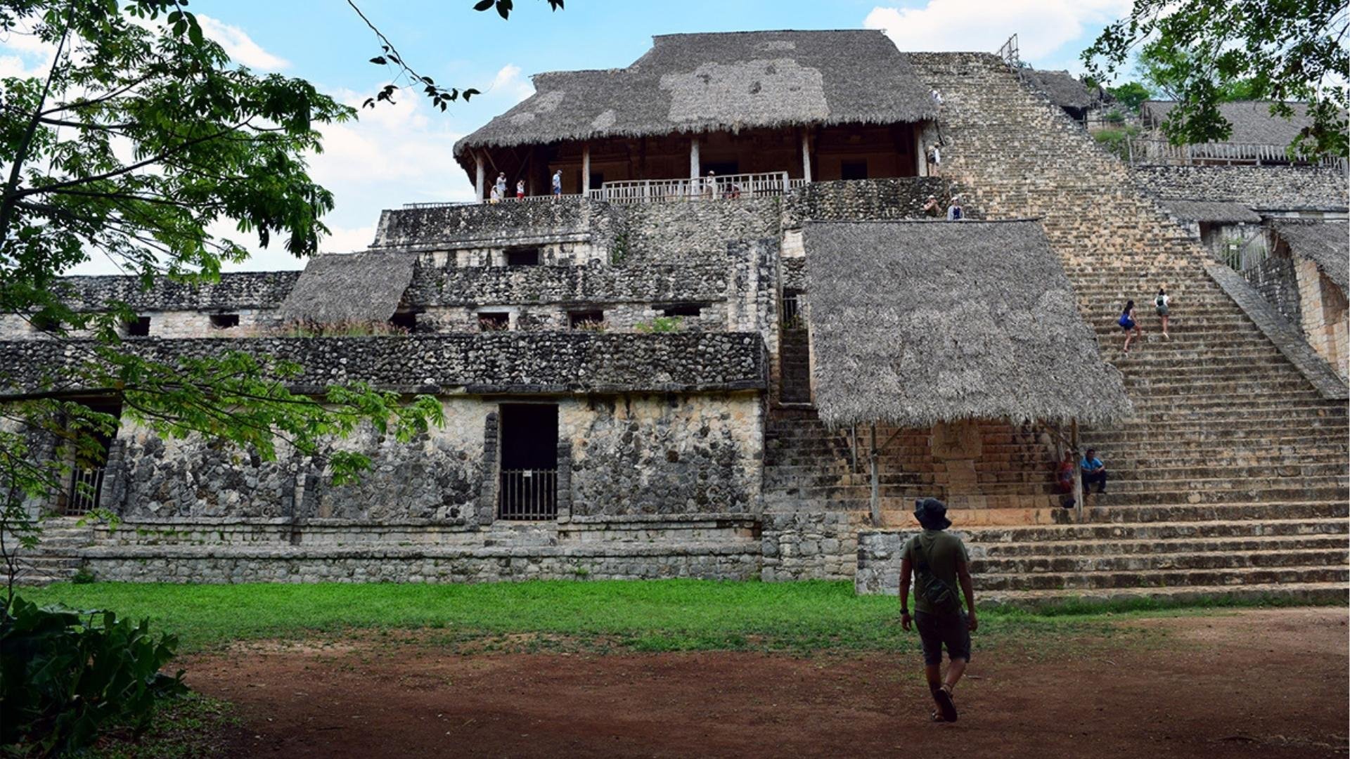 Private Expedition: Chichen Itza, Ek Balam & Cenote Saamal