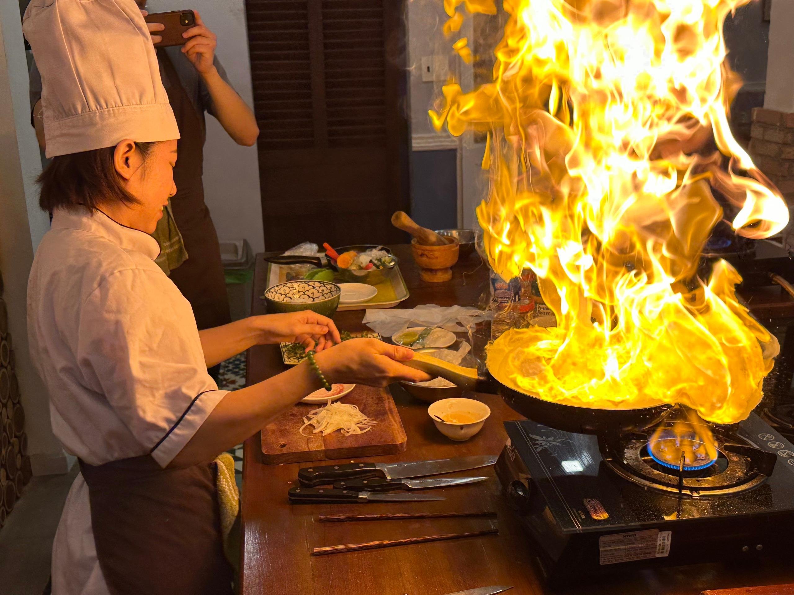 market tour in Saigon — photo 11