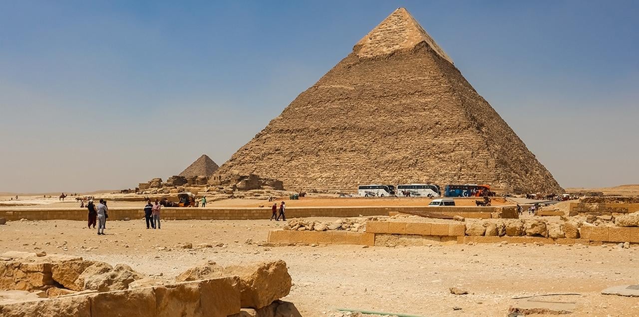 Cairo Day Trip from Sharm El Sheikh: Pyramids, Sphinx & Egyptian Museum