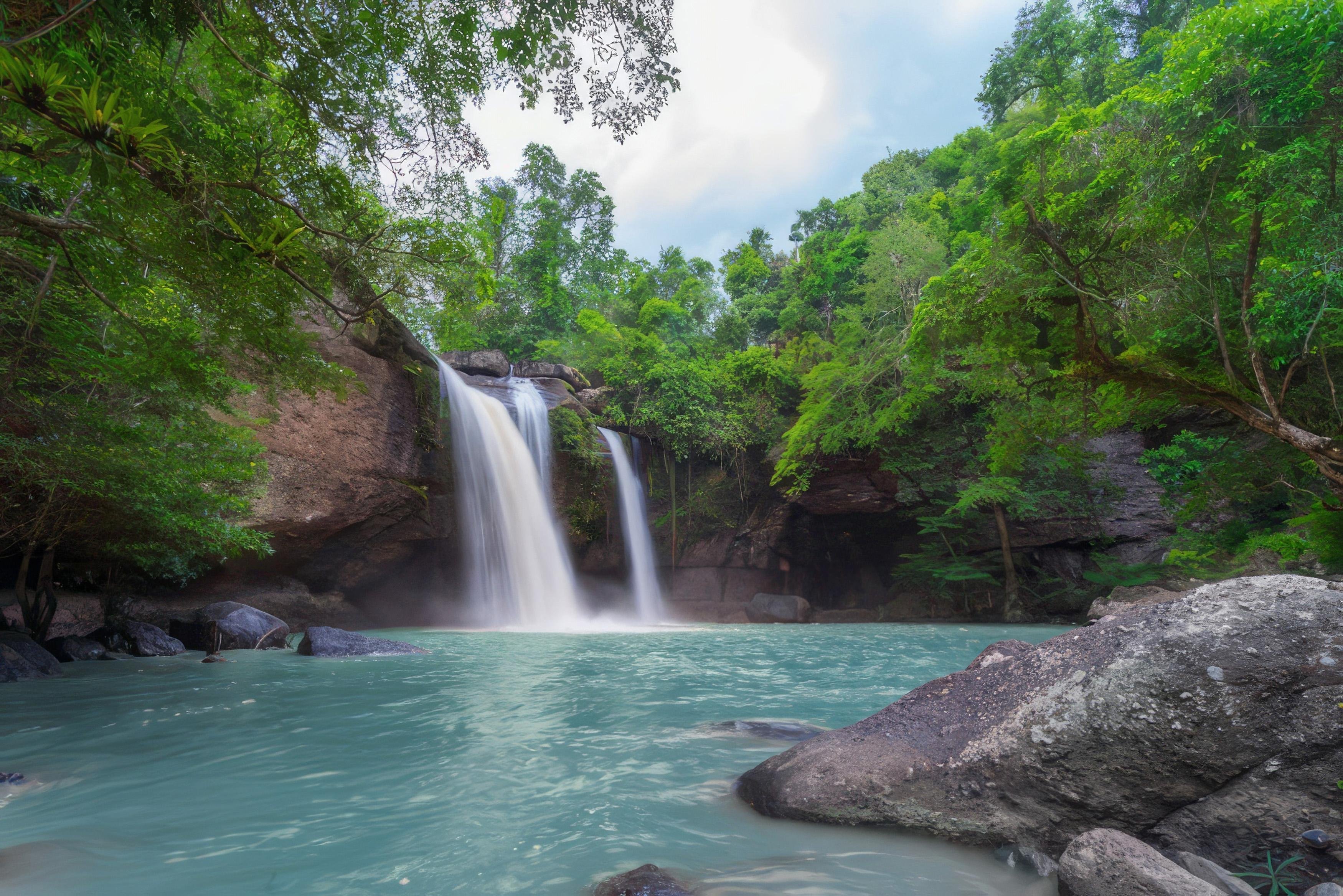 Maui Waterfall Hike & Chocolate Tour at King's Gardens
