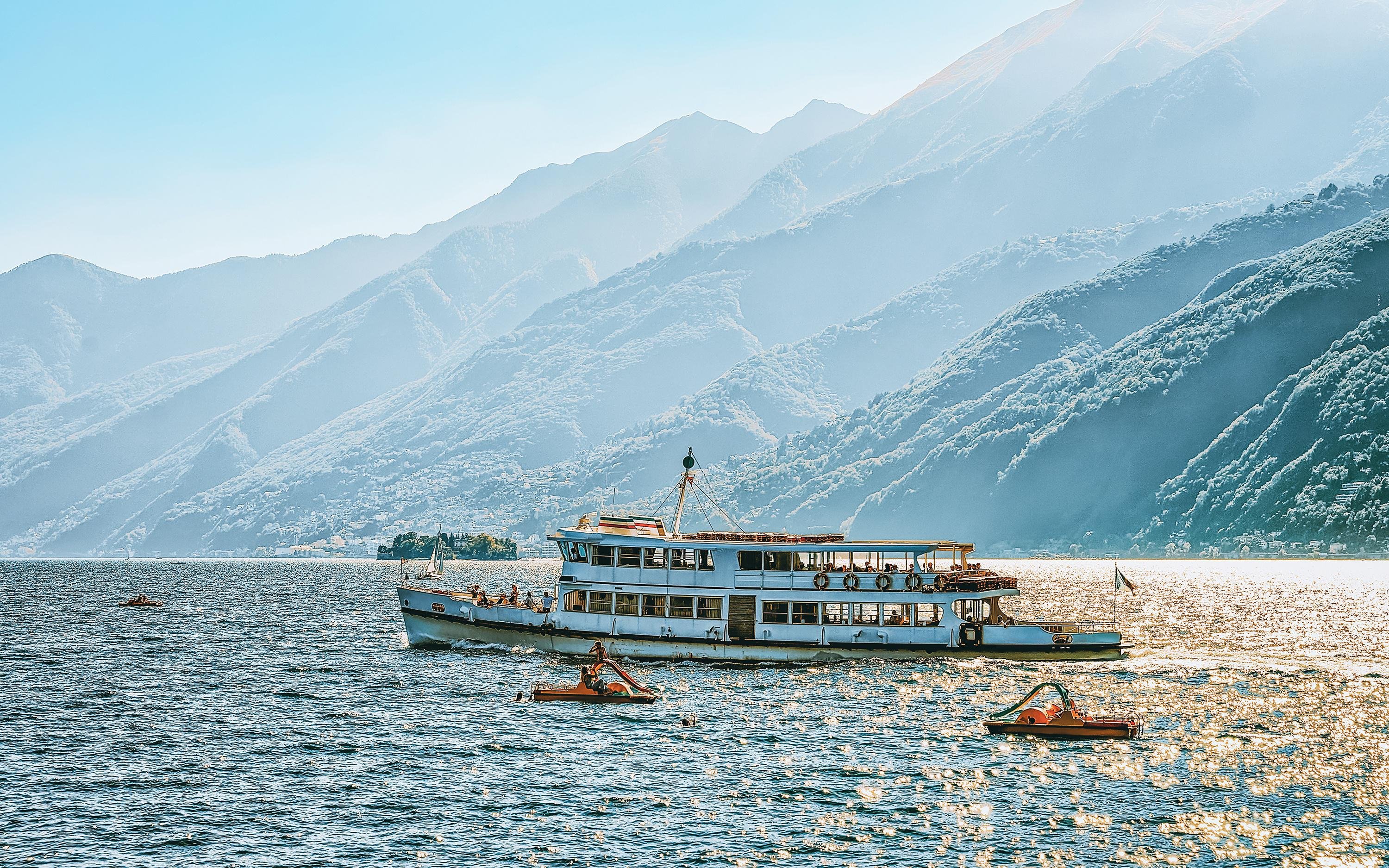 Milan to Lake Como: Small-Group Day Trip with Boat Cruise