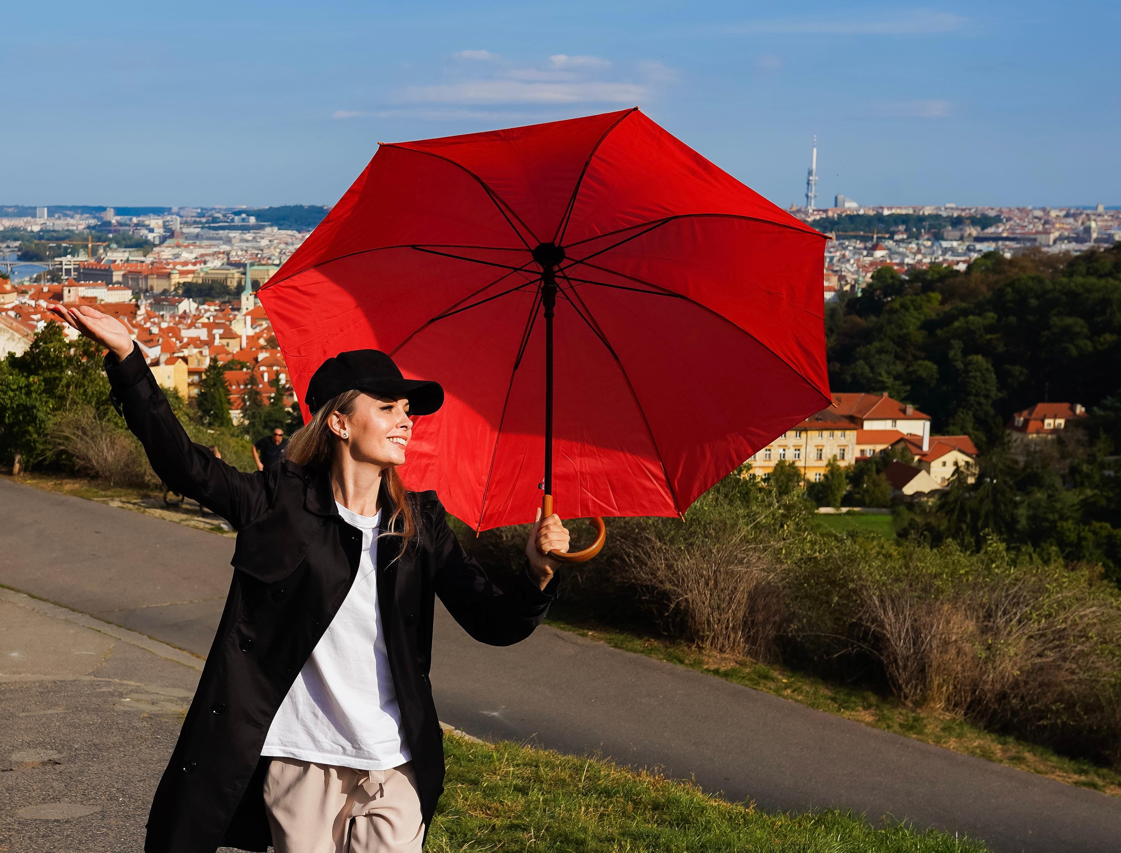Early Morning Prague Old Town & Charles Bridge Mini-Group Walk