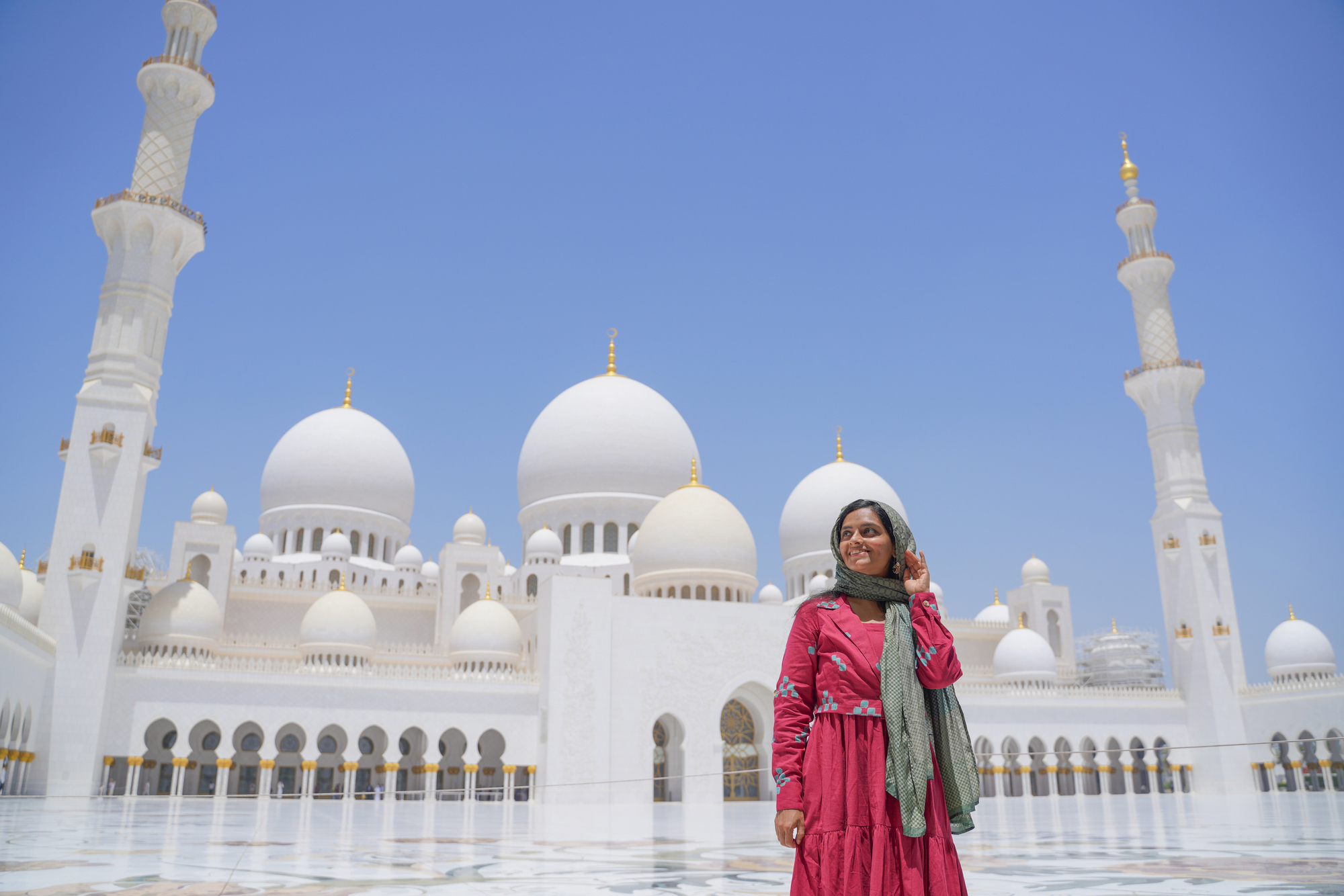 Abu Dhabi Icons: Grand Mosque, Presidential Palace & Etihad Towers