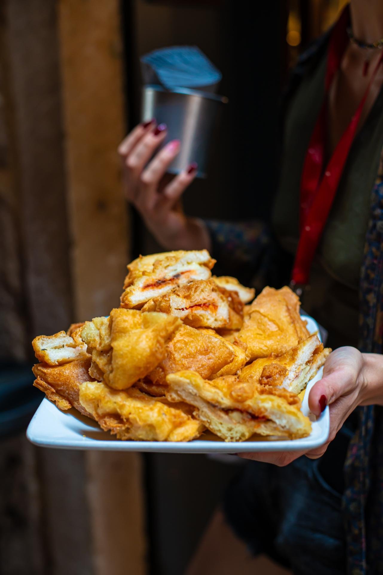 aperitivo tour in Venice — Venice: Food Tasting Tour with Cicchetti and Wine