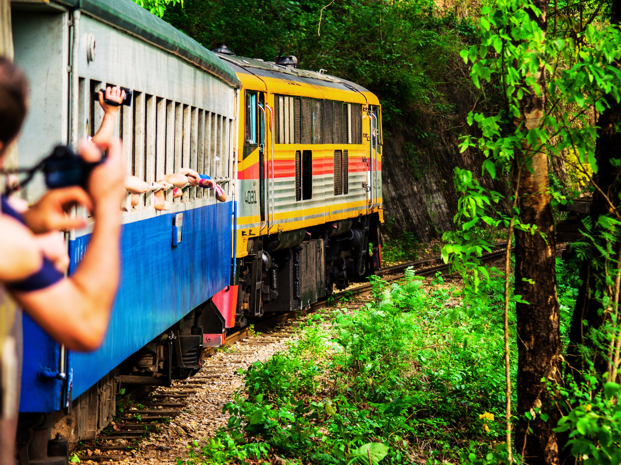 Bangkok to Kanchanaburi: Death Railway & Hellfire Pass Day Tour