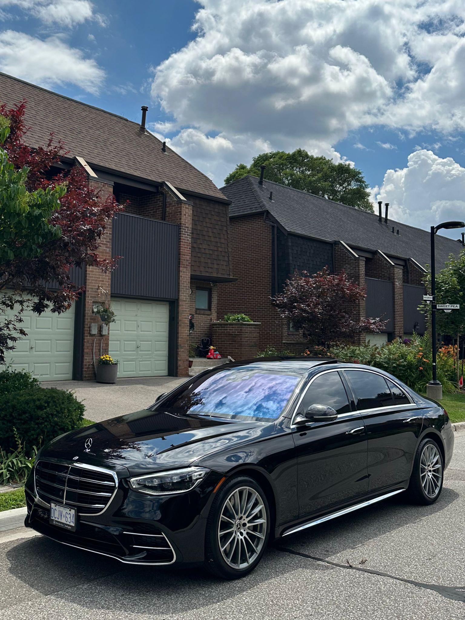 Private Airport Transfer: Toronto Pearson to Niagara Falls