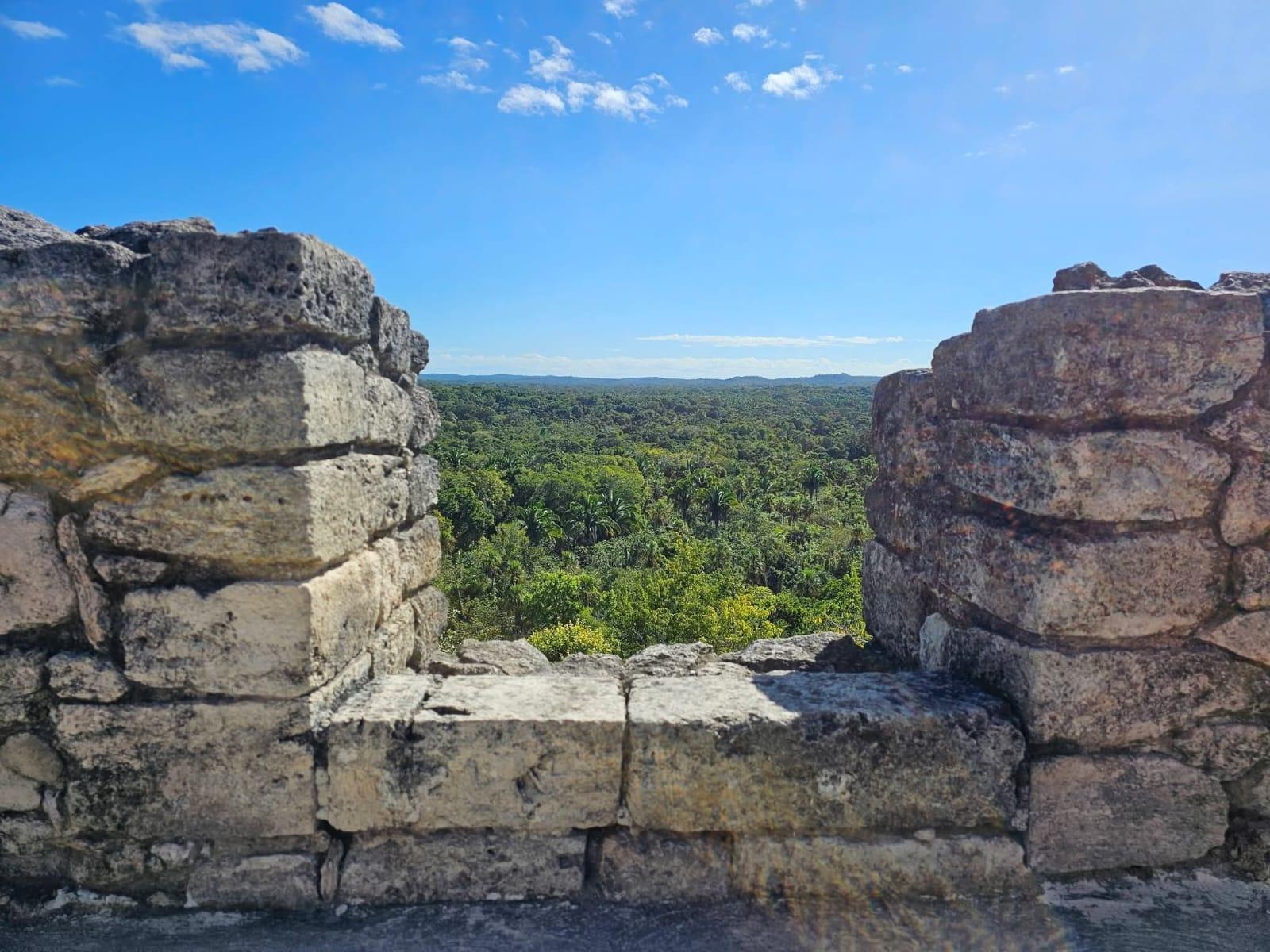 Ichkabal Mayan Ruins & Bacalar Lagoon Boat Adventure