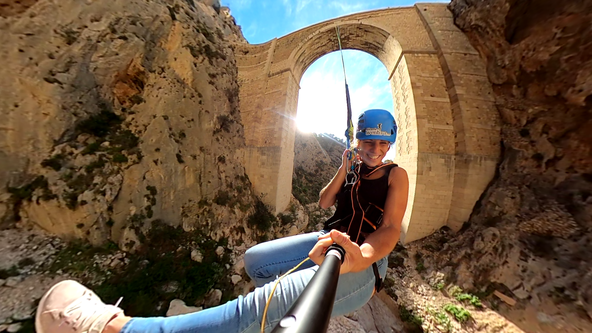 Bungee Jump from El Mascarat Canyon Bridges