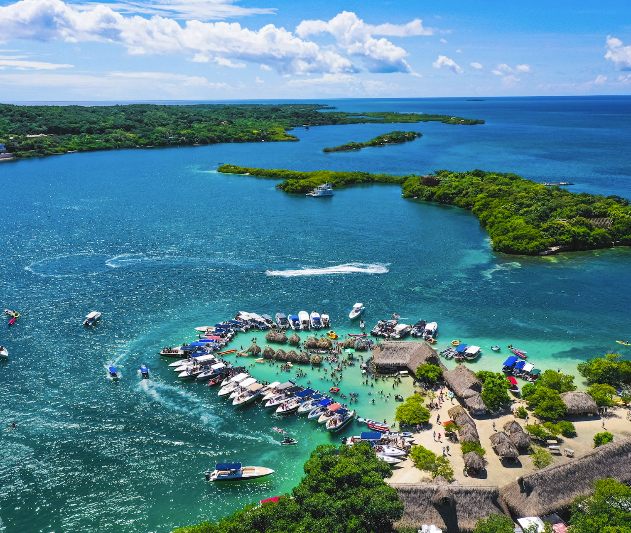 Rosario Islands Caribbean Escape: 3-Beach Club Island Hopping