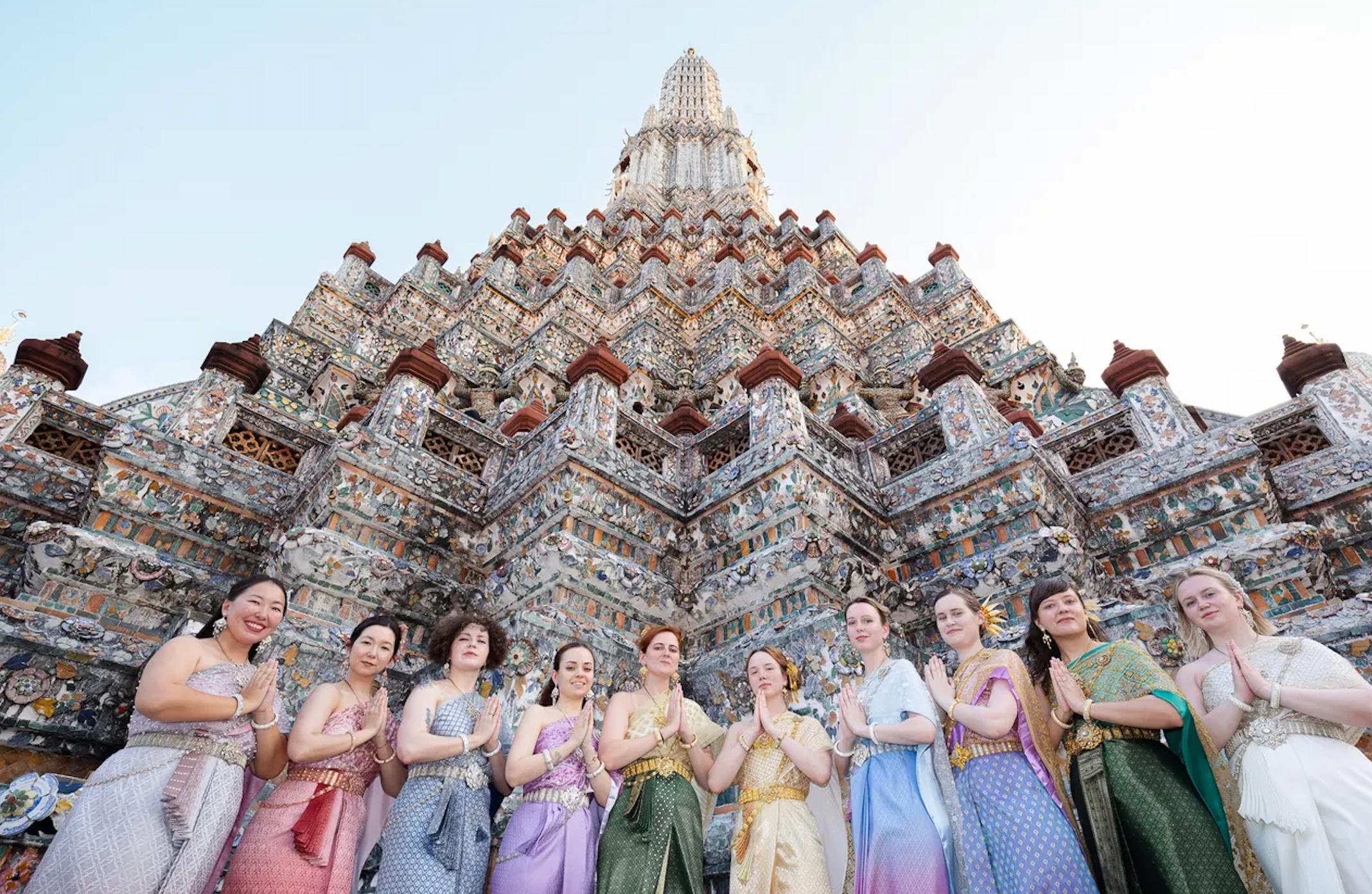 Thai Traditional Dress Experience with Makeup & Photo Session