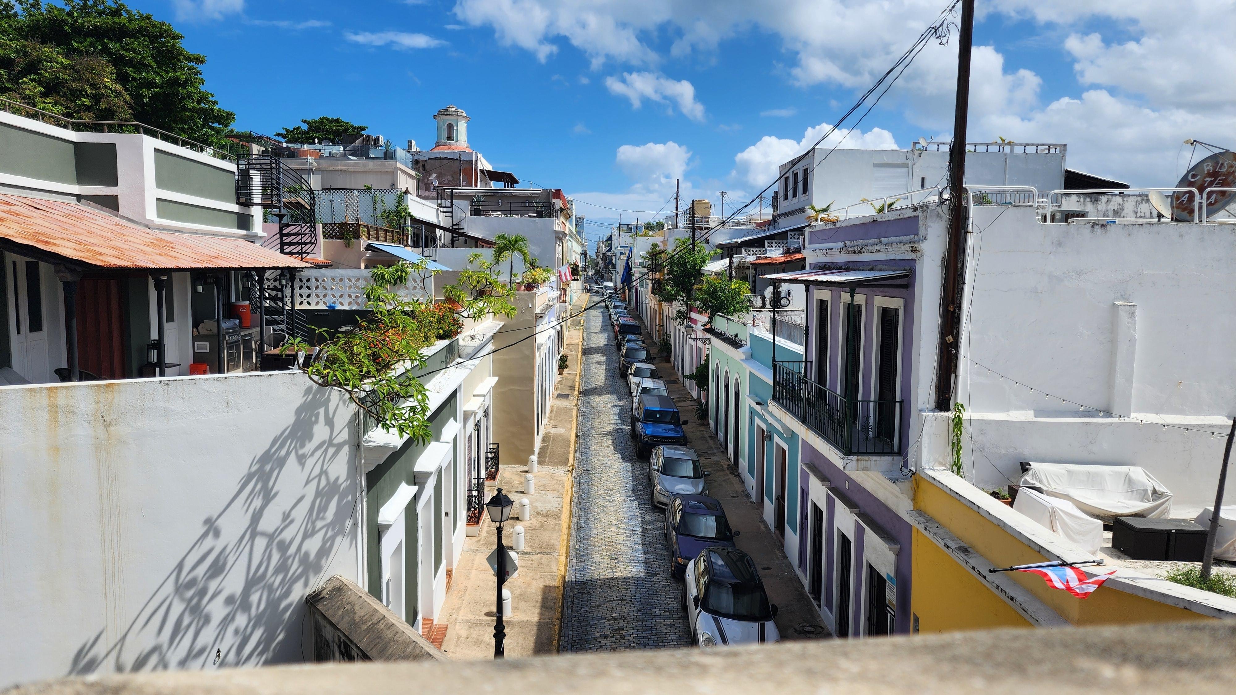 San Juan Guided City Explorer: History & Photo Stops