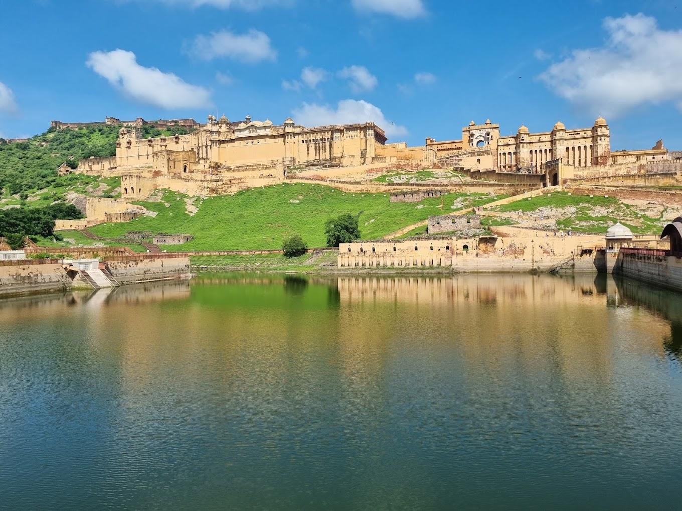 Jaipur: Amber Fort Guided Tour with Entry Ticket